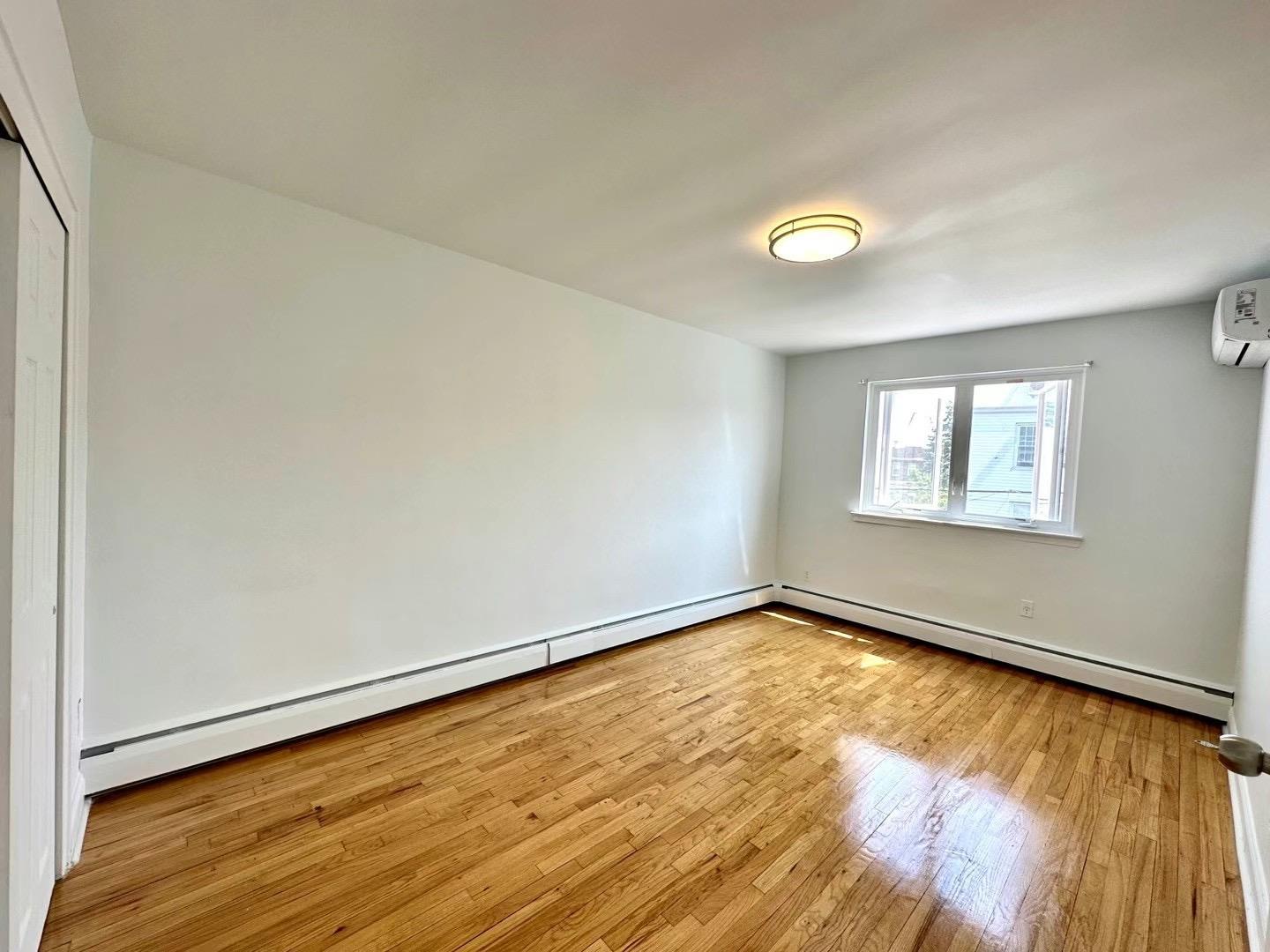 Single Family 73rd  Queens, NY 11379, MLS-884381-5