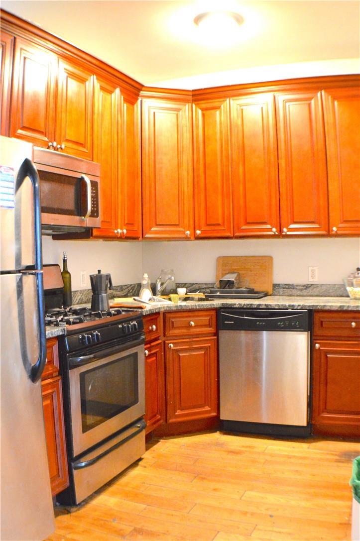 Single Family Van Buren  Bronx, NY 10460, MLS-884394-4