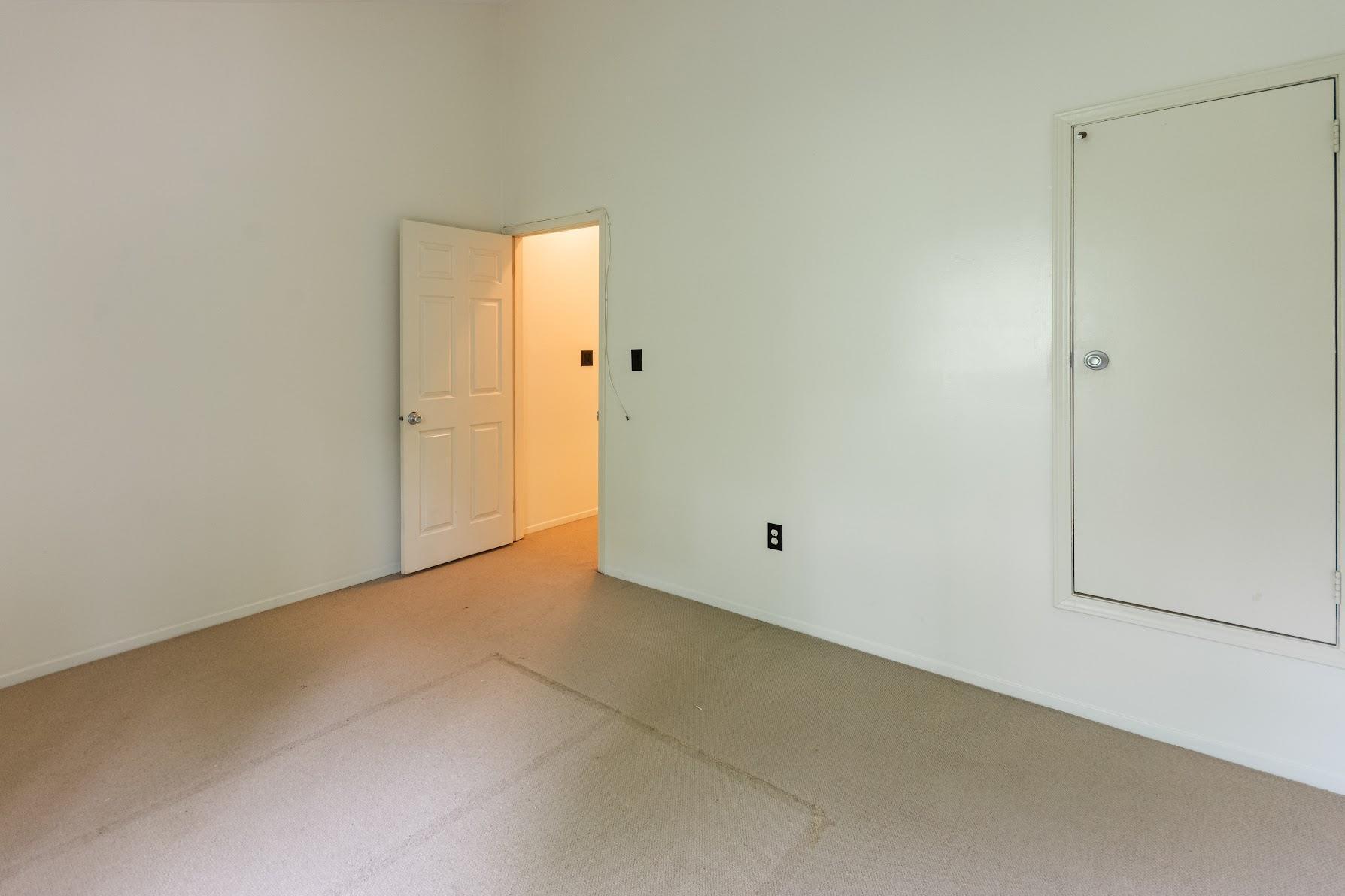 Single Family Skyline  Staten Island, NY 10304, MLS-884405-17