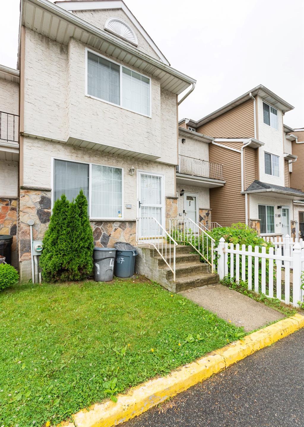 Single Family Skyline  Staten Island, NY 10304, MLS-884405-2