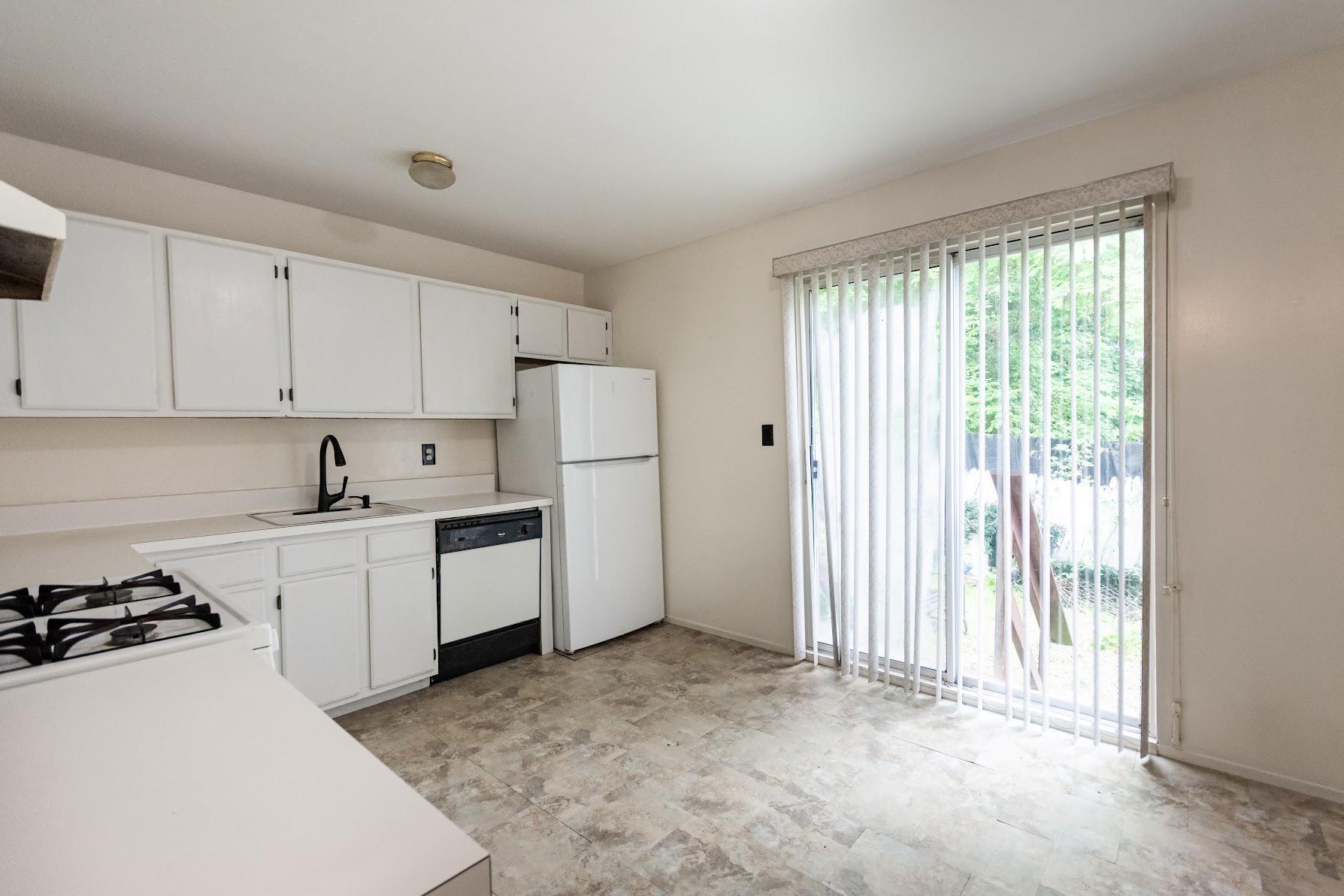 Single Family Skyline  Staten Island, NY 10304, MLS-884405-7