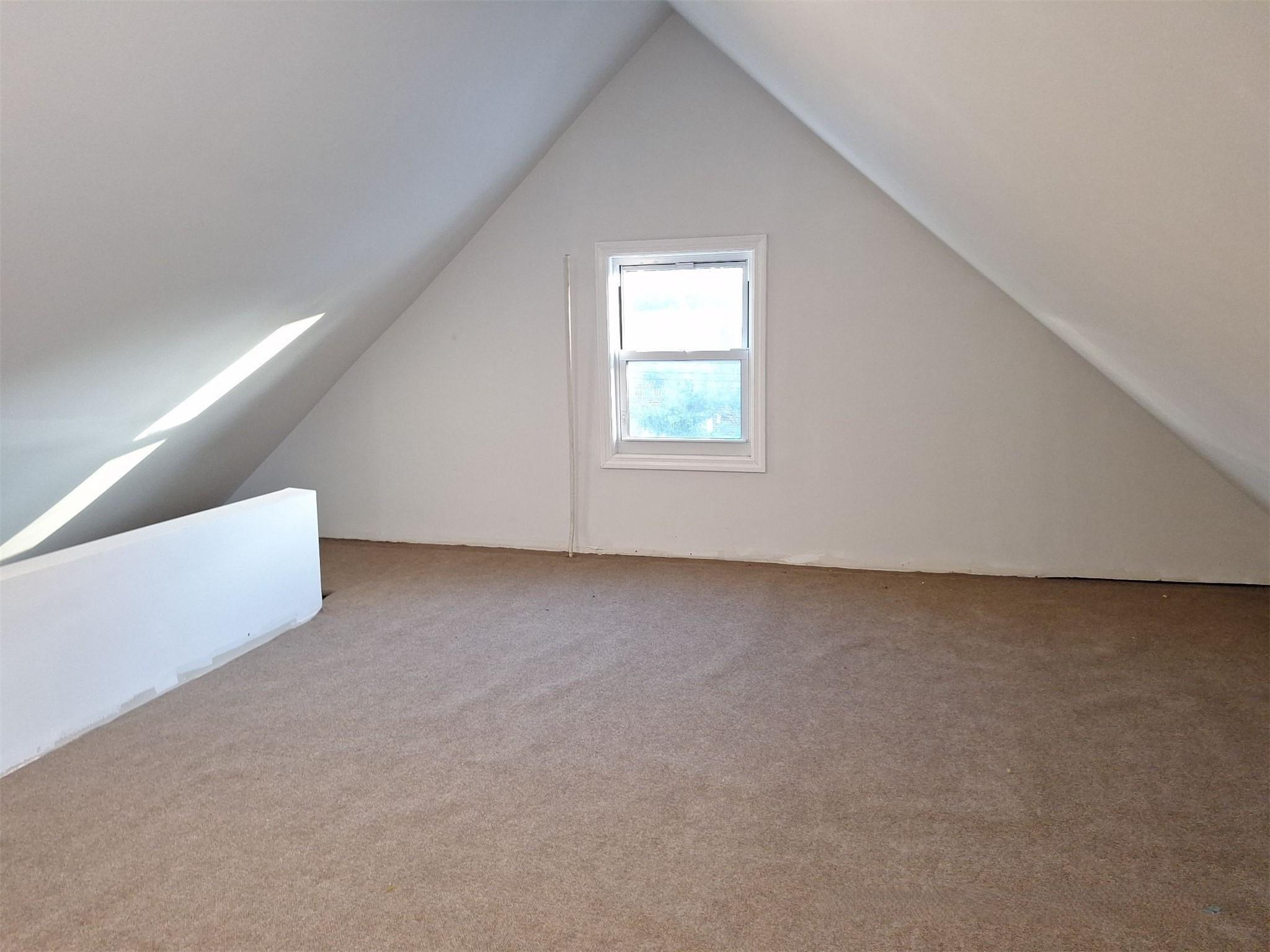 Single Family Laurel  Staten Island, NY 10304, MLS-884415-14