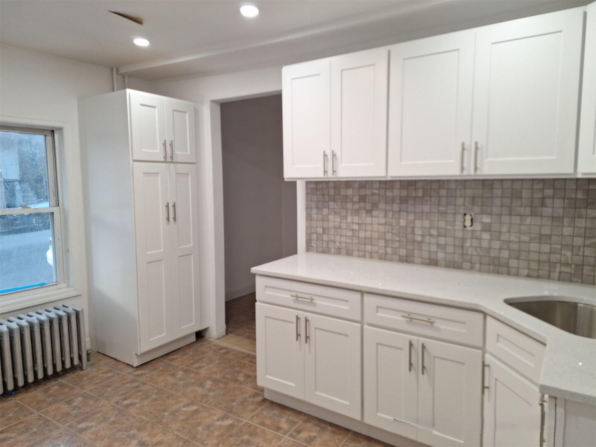 Single Family Laurel  Staten Island, NY 10304, MLS-884415-5