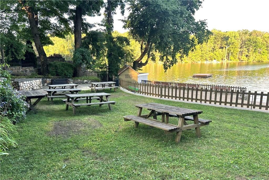 Single Family Vista  Putnam County, NY 10541, MLS-884417-8