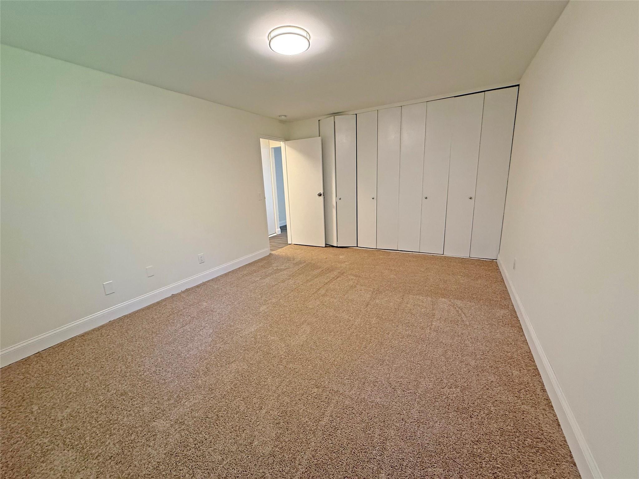 Condo Richmond  Suffolk County, NY 11779, MLS-884420-12