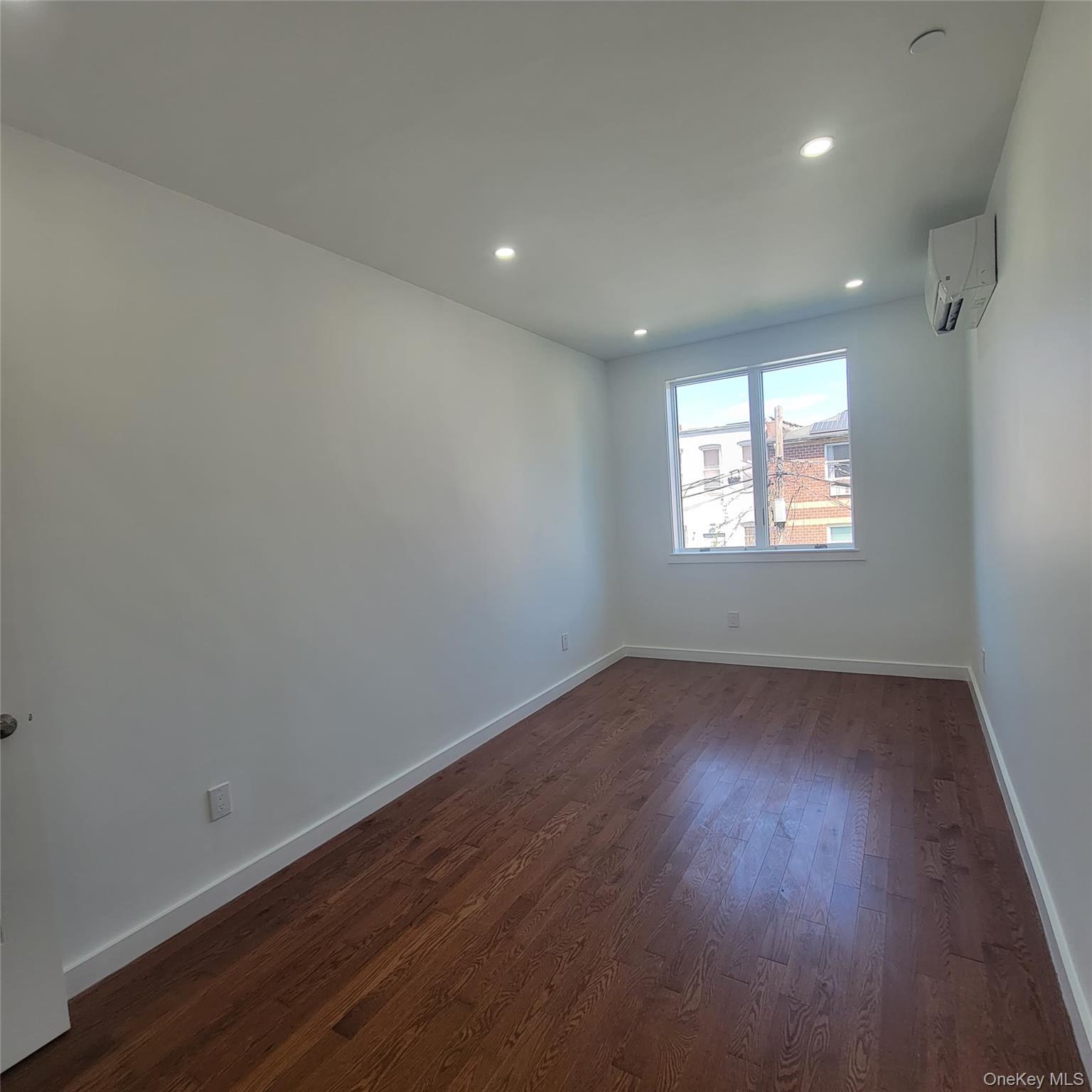 Single Family Strauss Brooklyn, NY 11212, MLS-884425-19