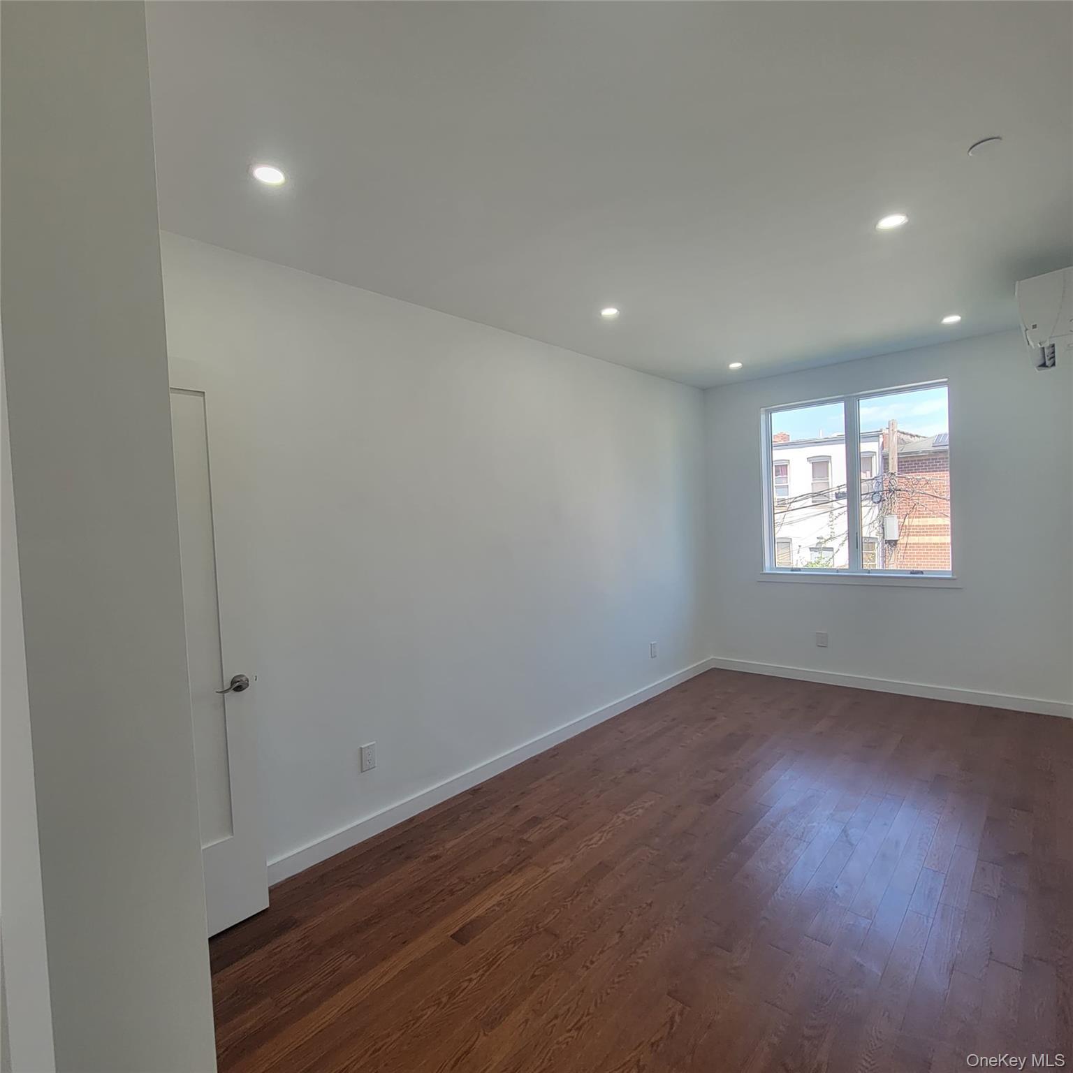 Single Family Strauss Brooklyn, NY 11212, MLS-884425-23