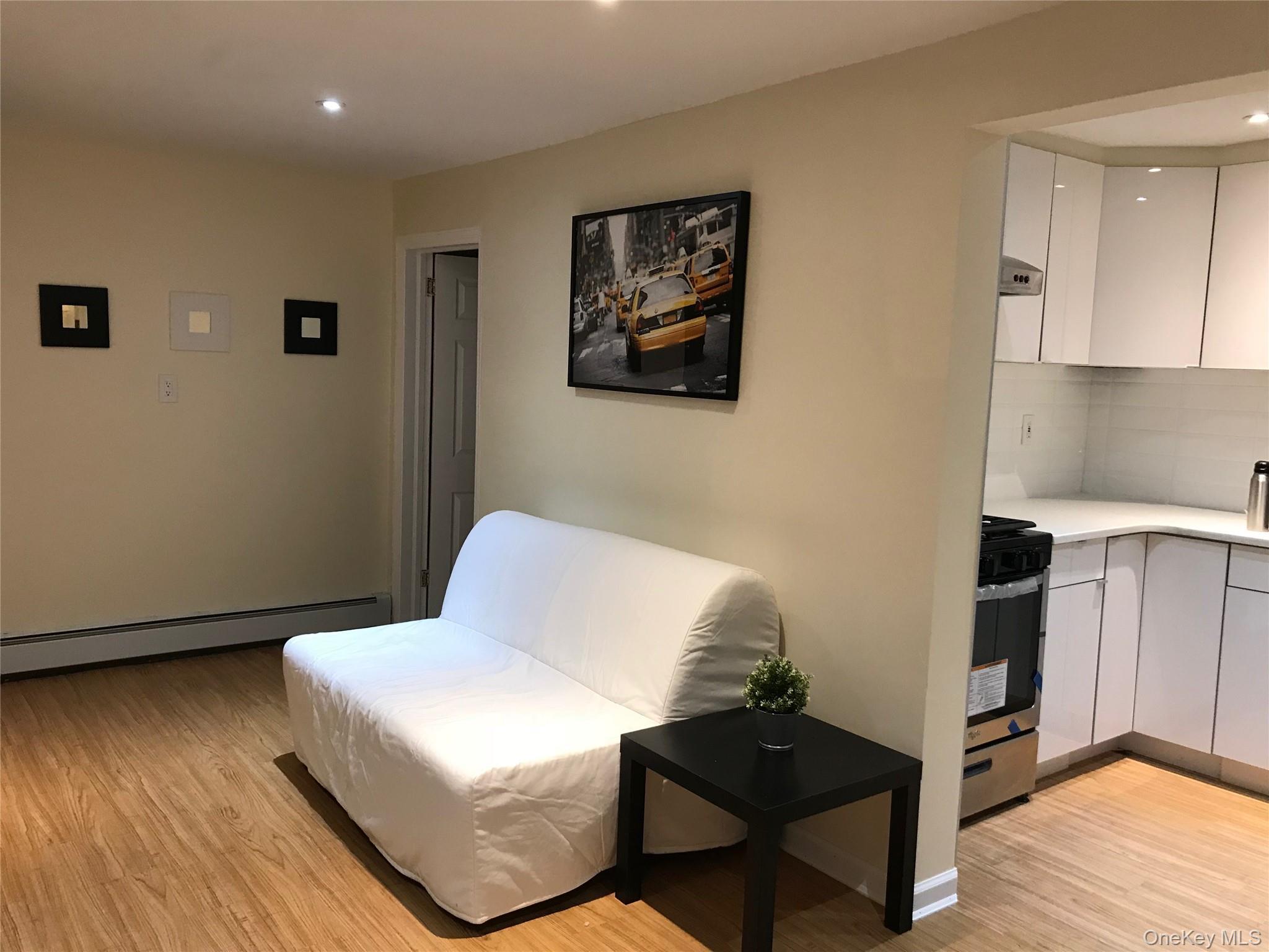 Single Family 24 Queens, NY 11101, MLS-884437-21