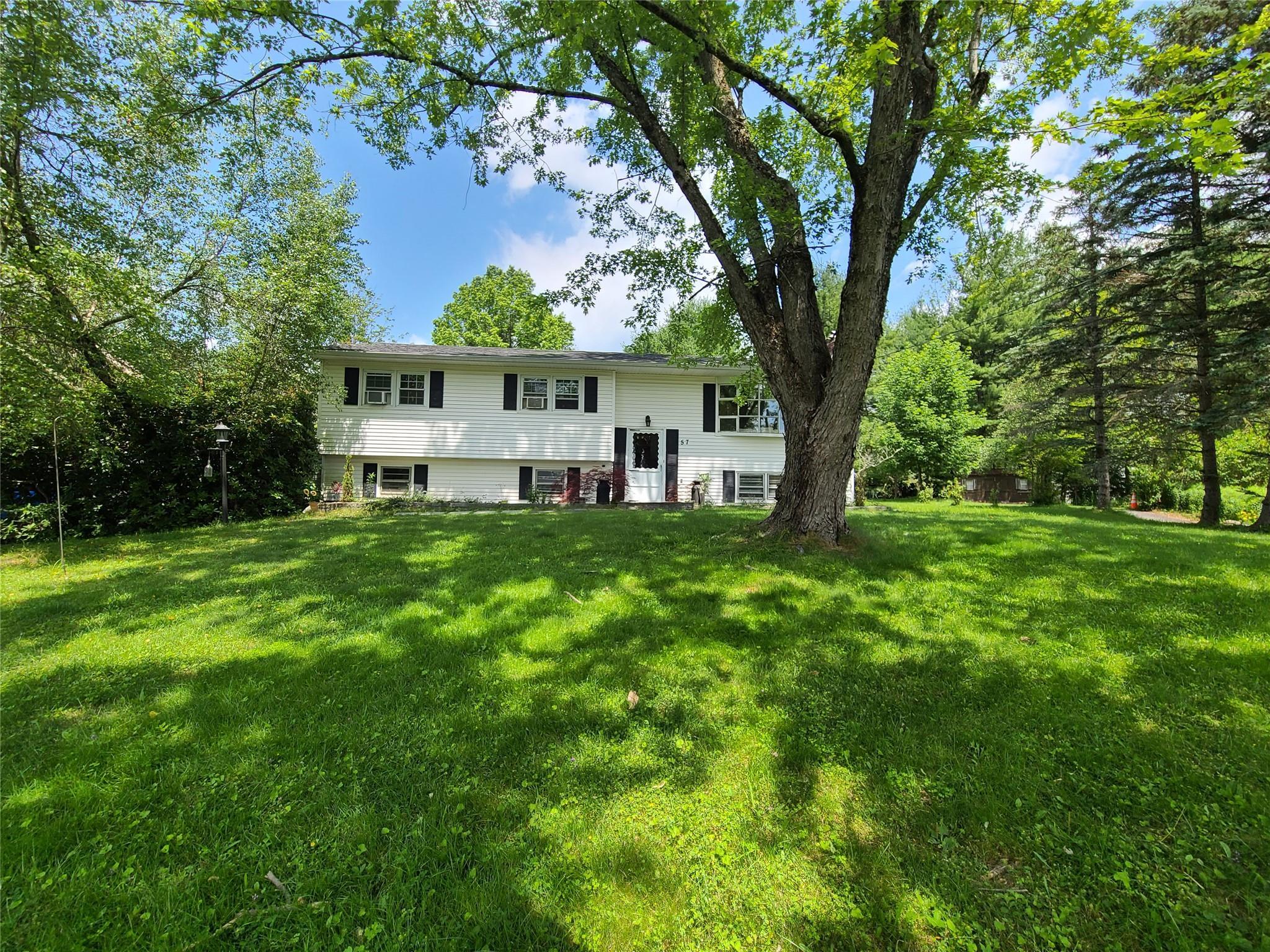 Single Family Lakeview  Sullivan County, NY 12751, MLS-884455-2