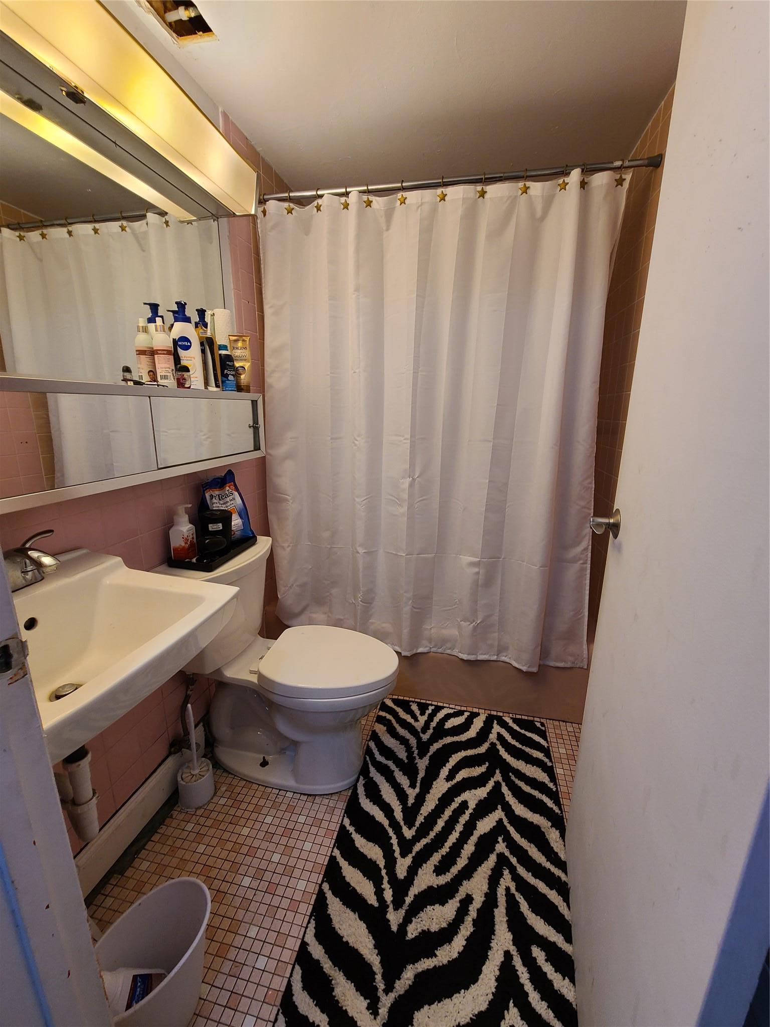 Single Family Lakeview  Sullivan County, NY 12751, MLS-884455-20
