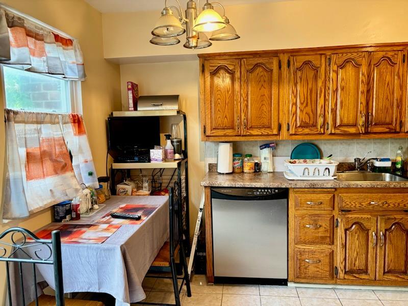 Single Family 253rd  Queens, NY 11422, MLS-884459-8