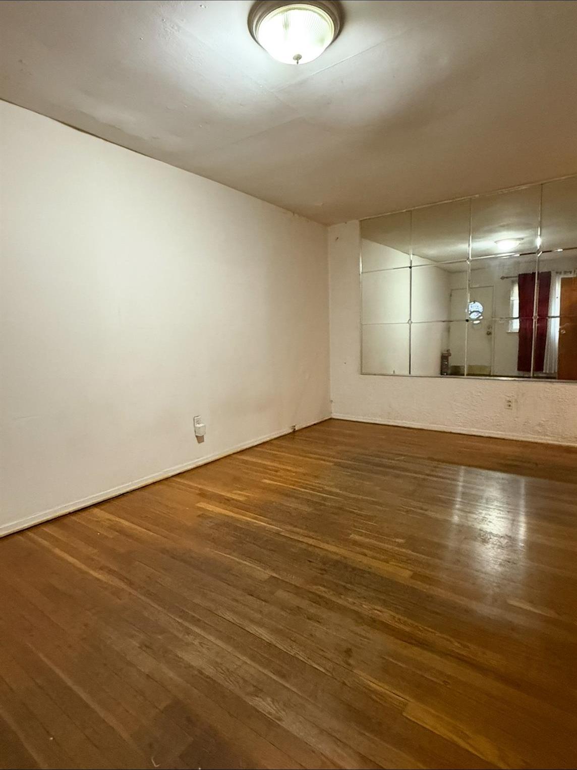 Single Family 166th  Queens, NY 11433, MLS-884471-4