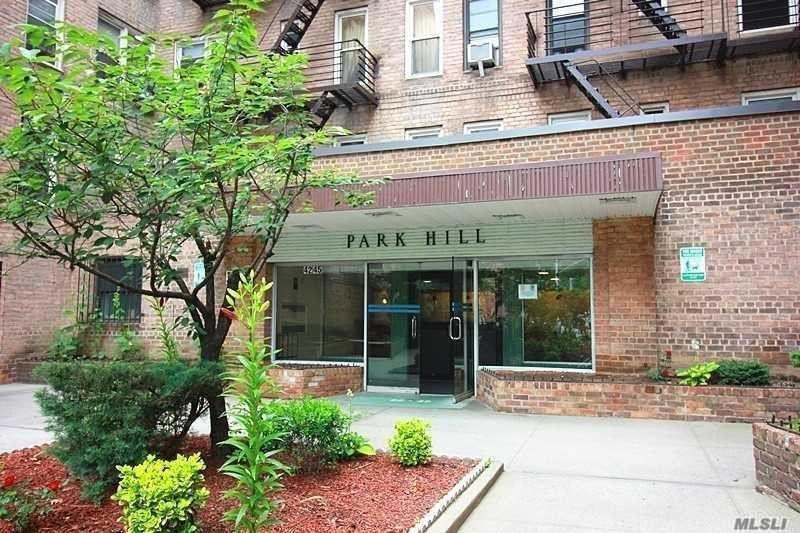 Coop in New York - Kissena  Queens, NY 11355
