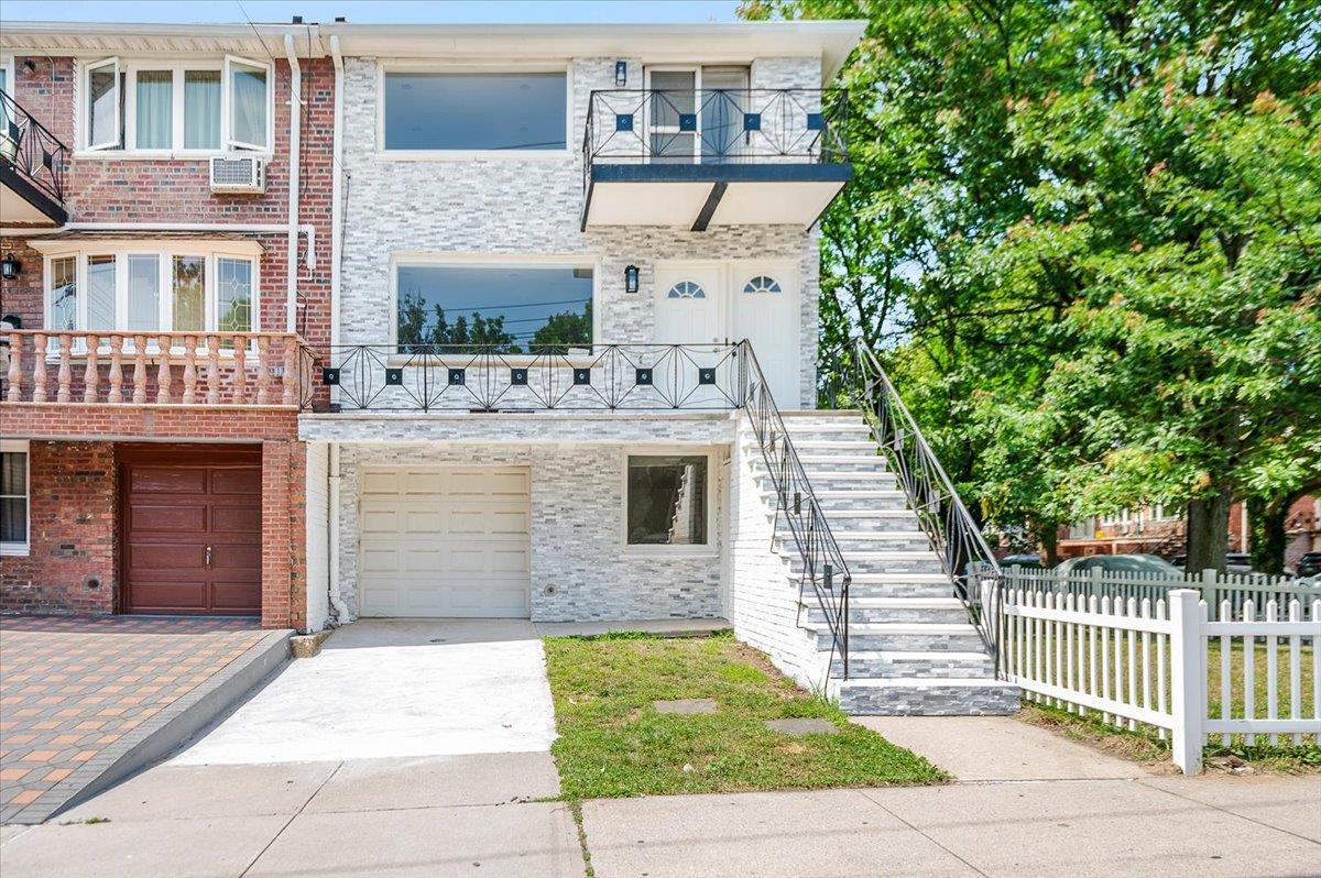 Single Family Avenue M  Brooklyn, NY 11234, MLS-884548-21