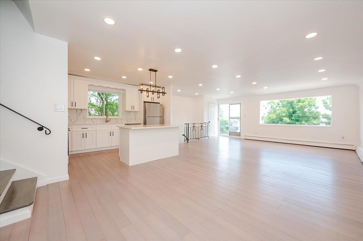 Single Family Avenue M  Brooklyn, NY 11234, MLS-884548-6