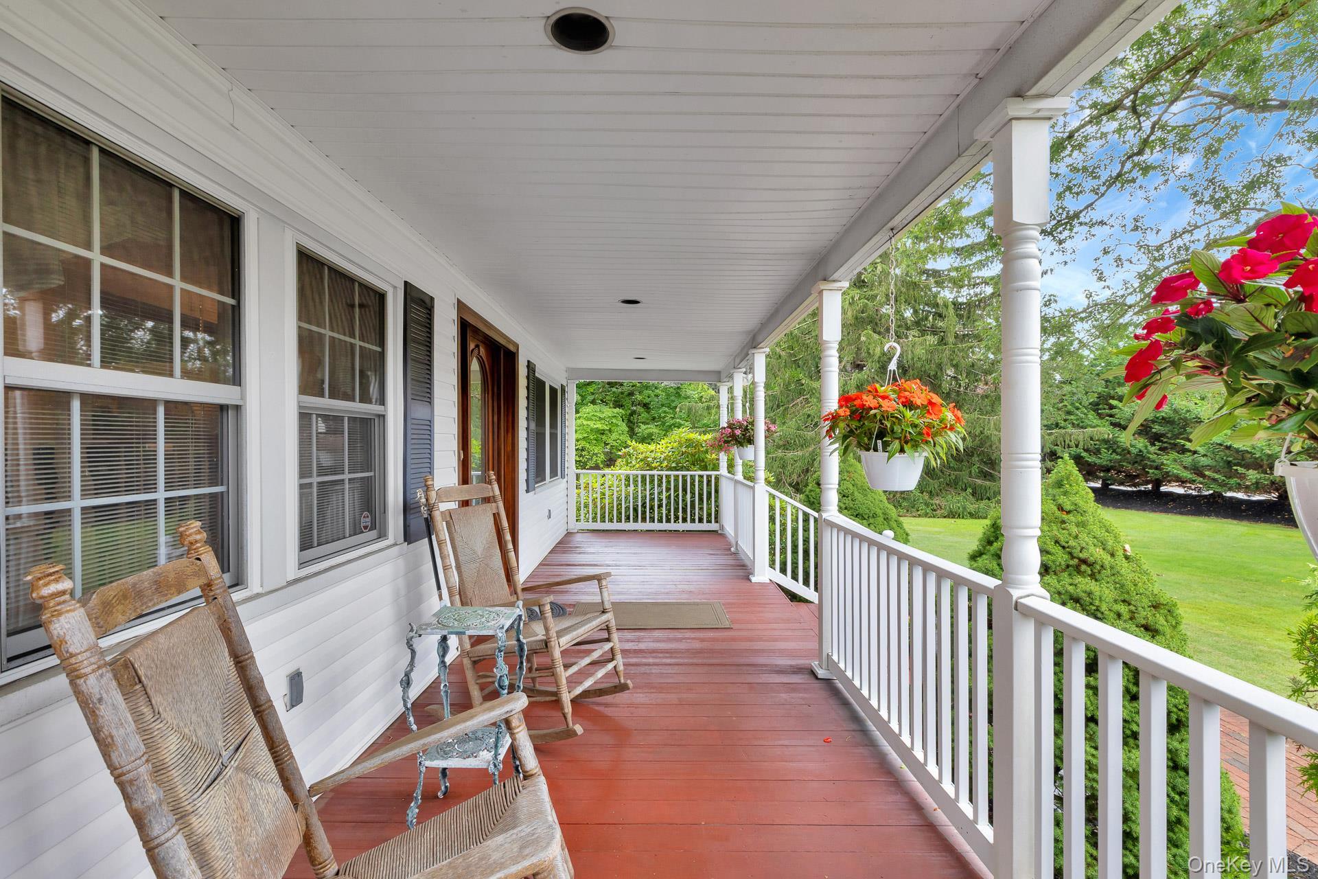 Single Family Garfield Suffolk County, NY 11767, MLS-884569-6