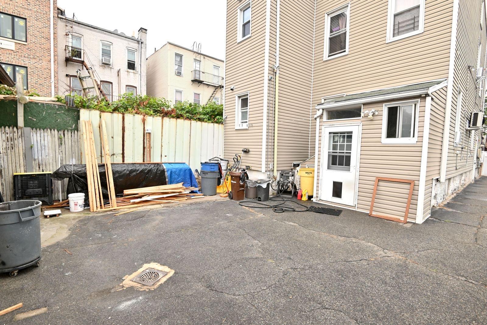 Single Family 93rd  Queens, NY 11416, MLS-884583-10
