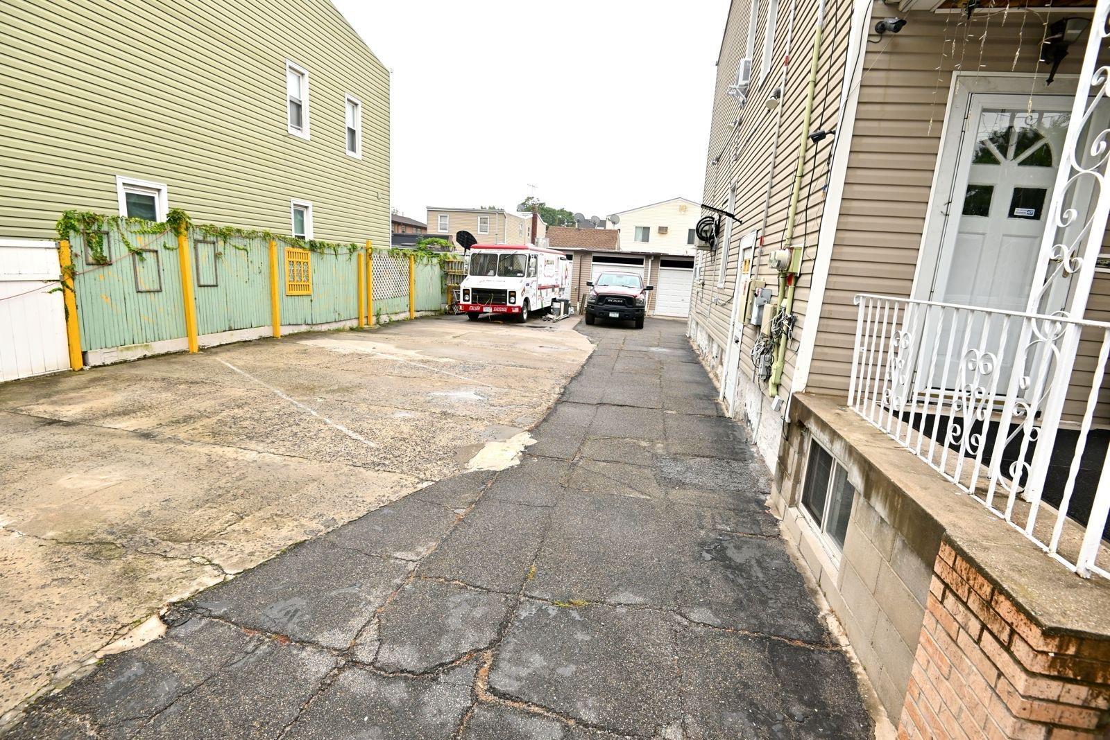 Single Family 93rd  Queens, NY 11416, MLS-884583-11