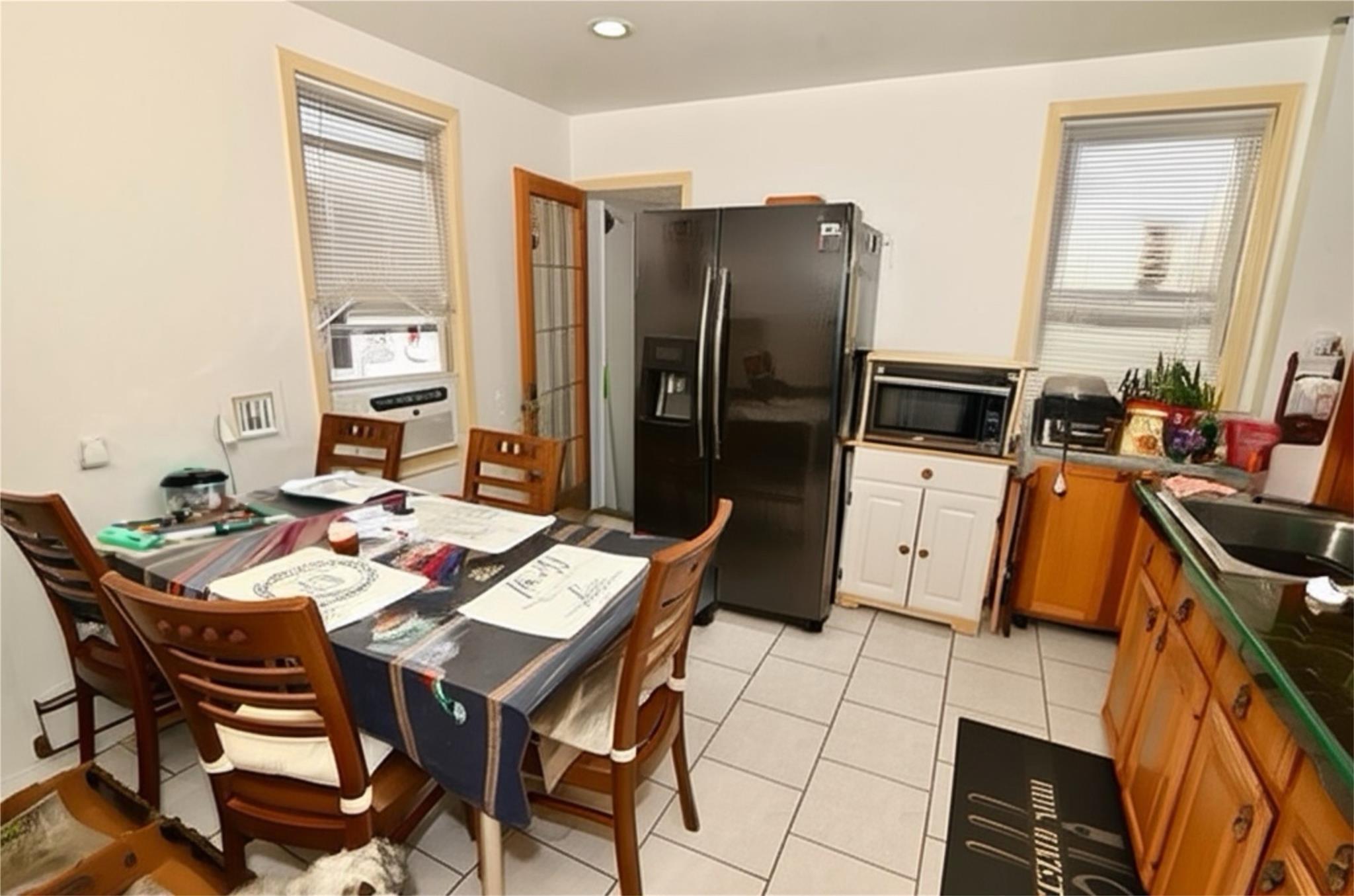 Single Family 93rd  Queens, NY 11416, MLS-884583-27