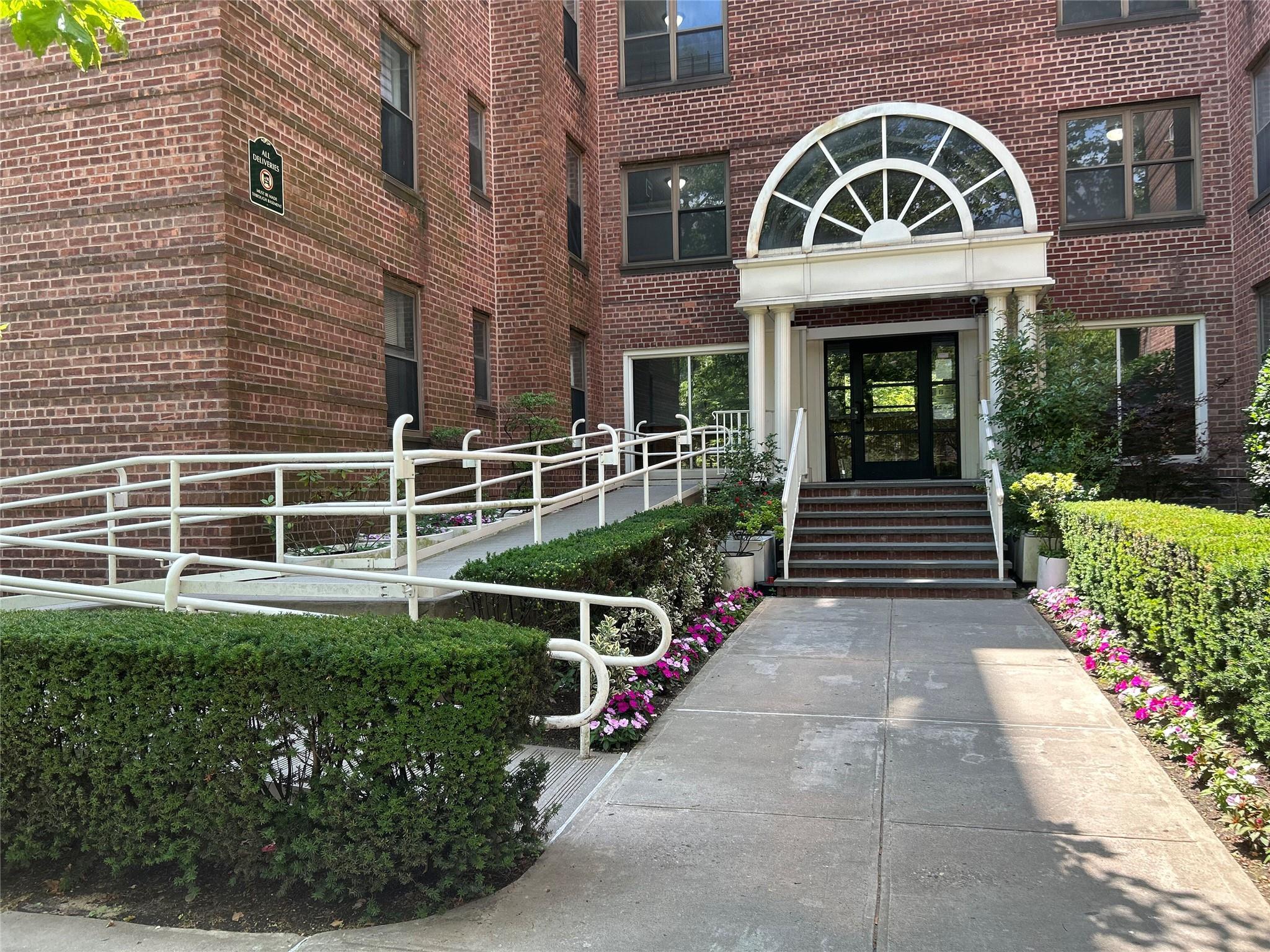 Coop Brigham  Brooklyn, NY 11229, MLS-884596-12