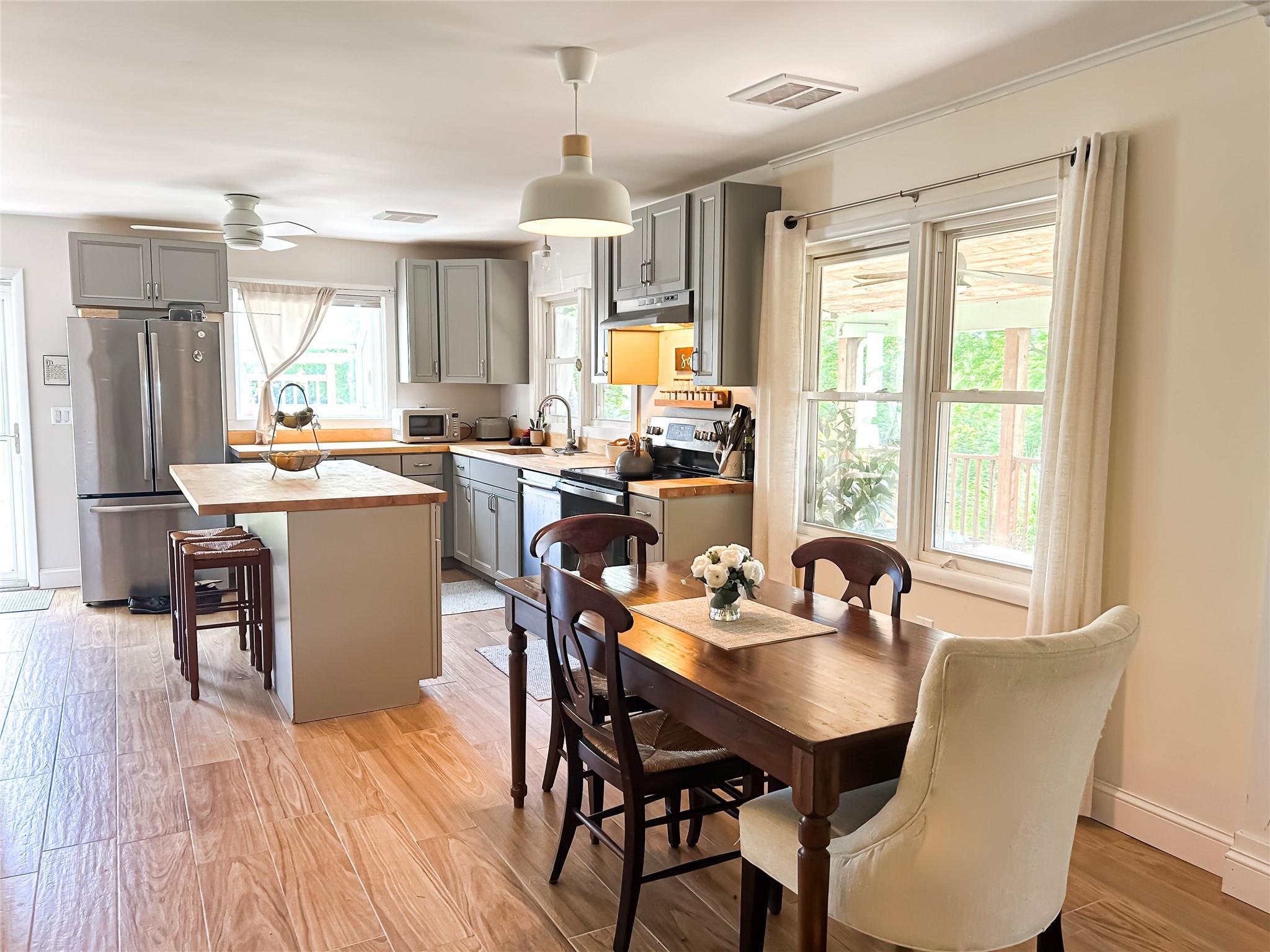 Single Family Mills Cross  Dutchess County, NY 12580, MLS-884601-12