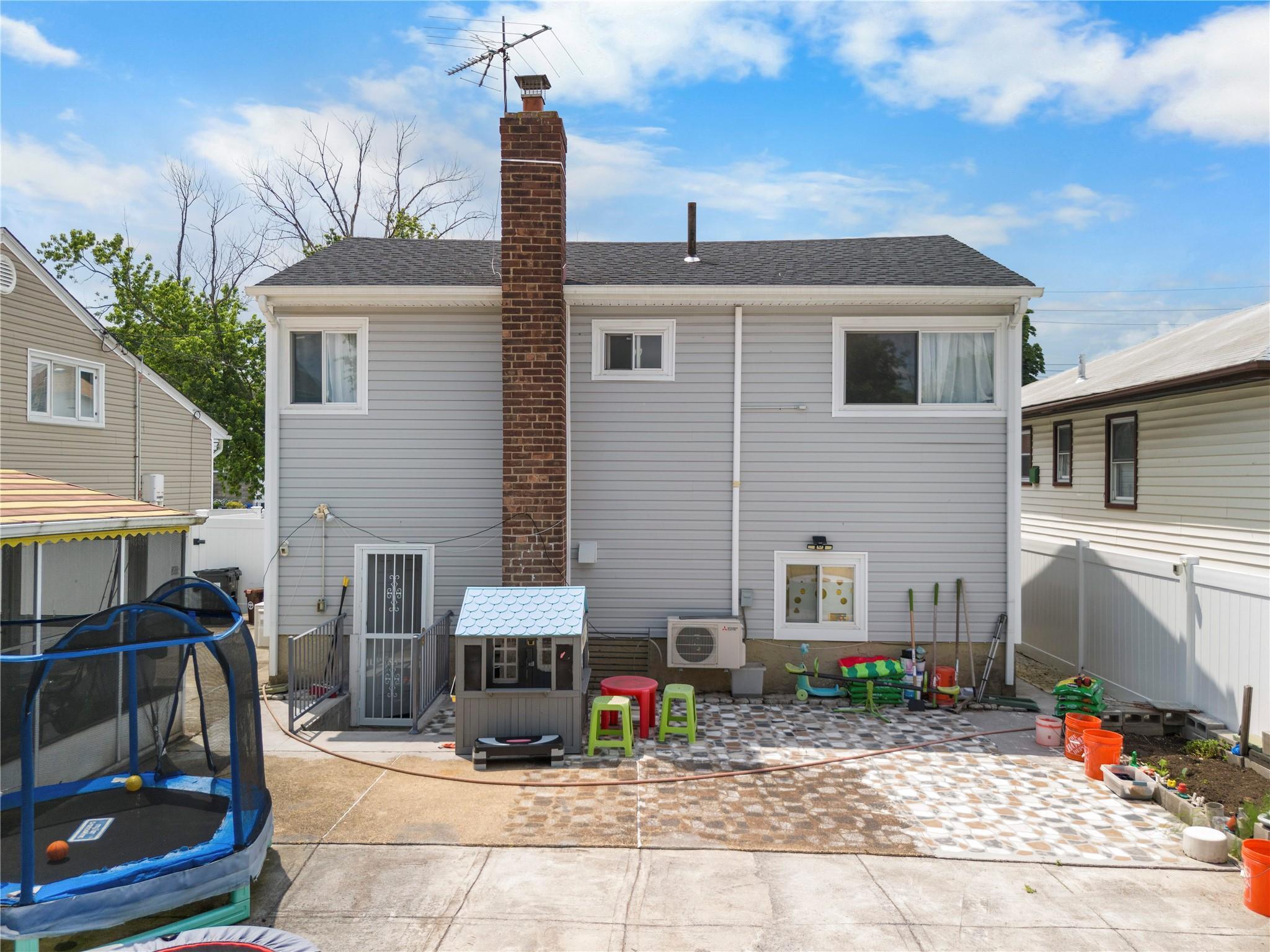 Single Family 123  Queens, NY 11356, MLS-884615-12