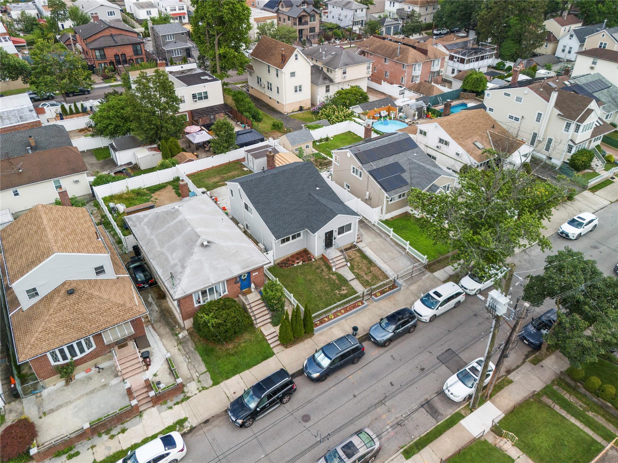 Single Family 123  Queens, NY 11356, MLS-884615-16