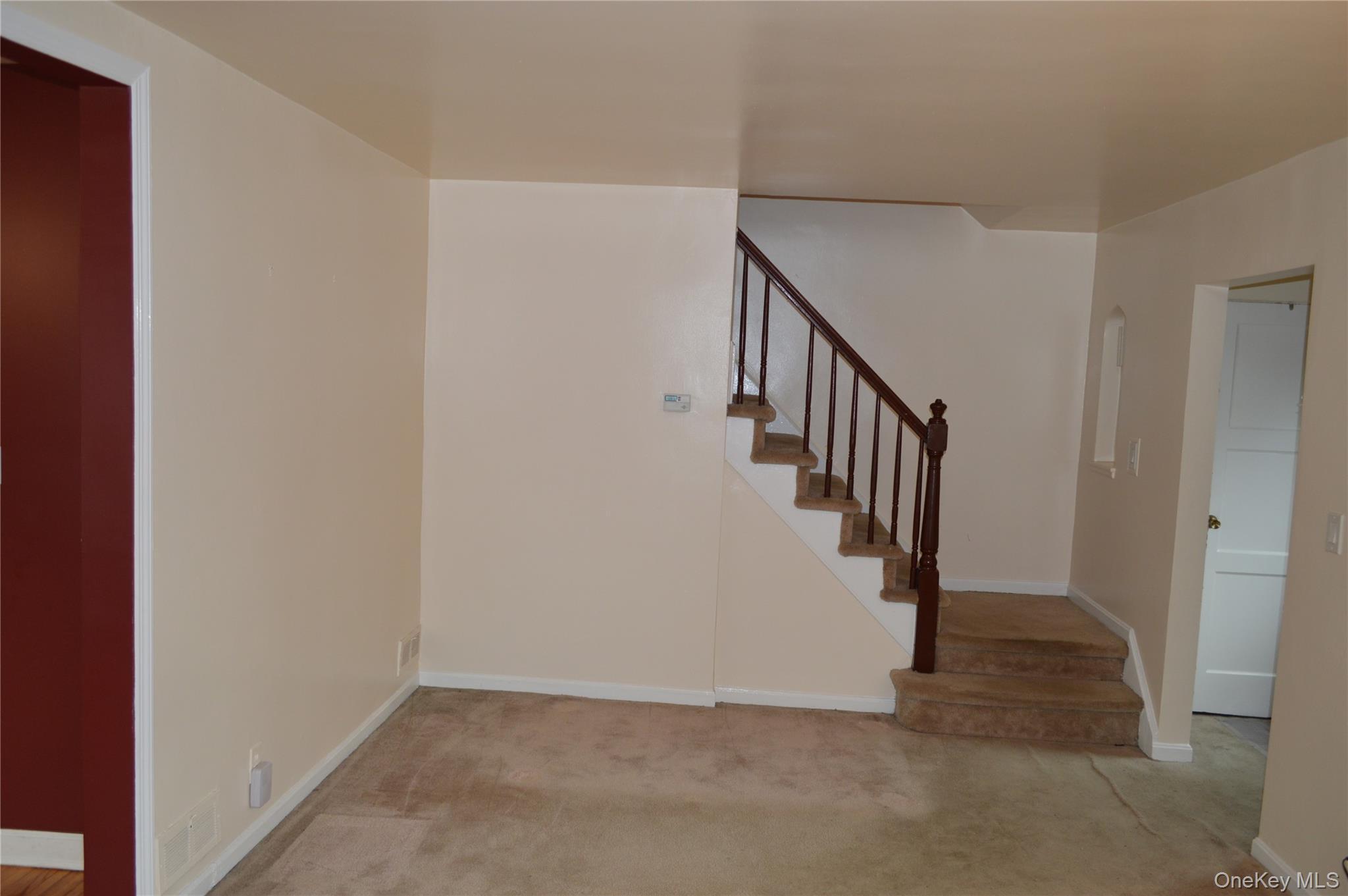 Single Family Garnet Nassau County, NY 11003, MLS-884634-15