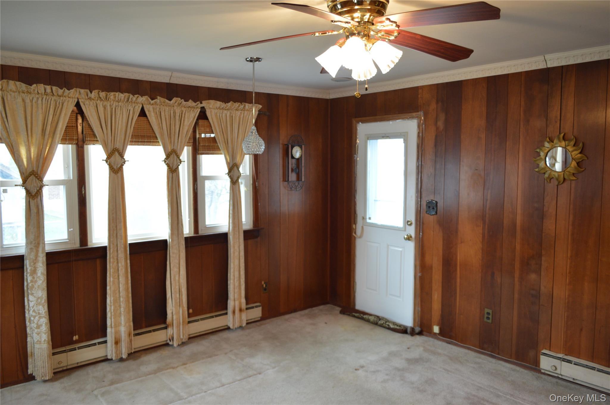 Single Family Garnet Nassau County, NY 11003, MLS-884634-22