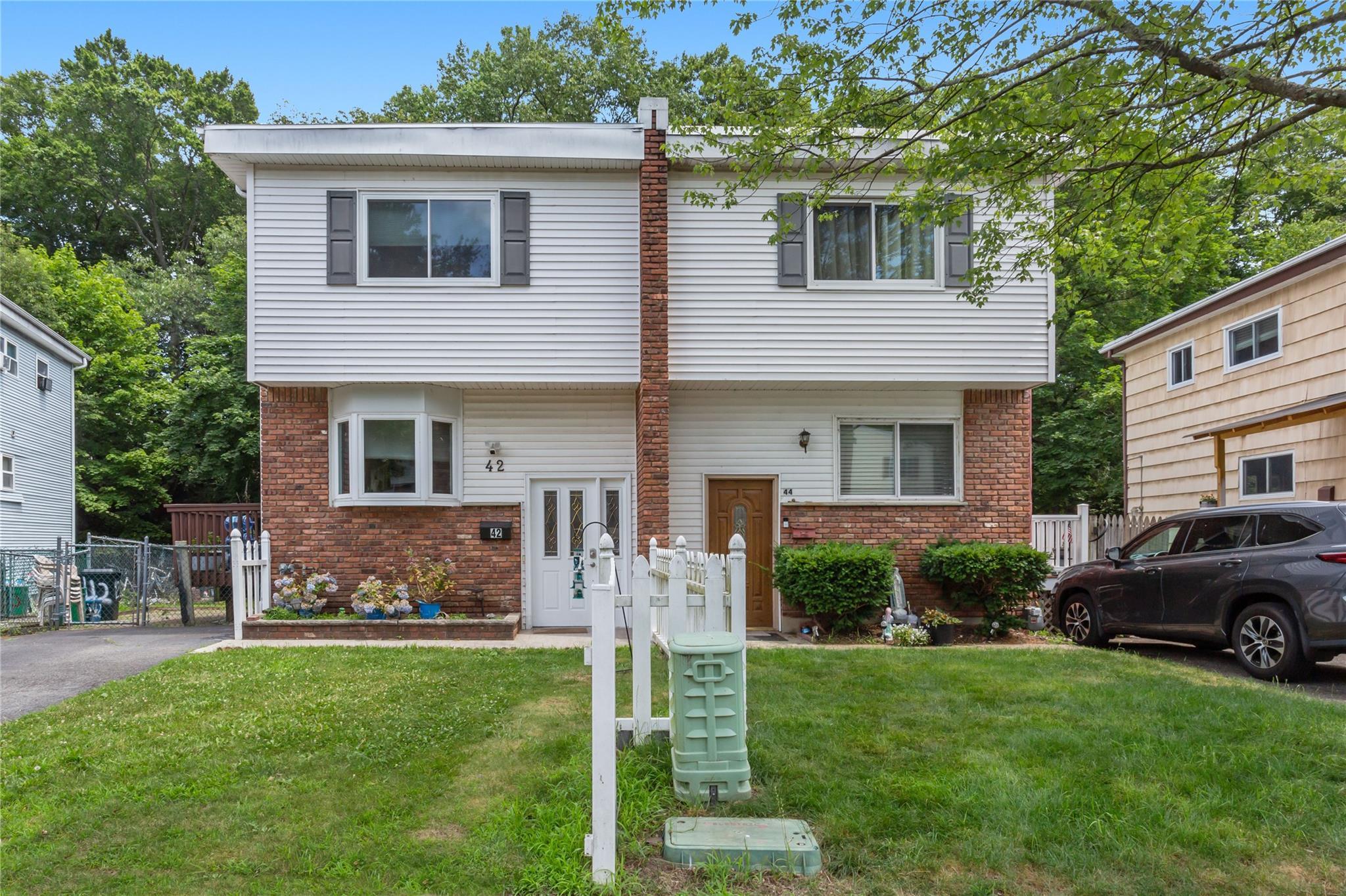 Single Family Lonergan  Rockland County, NY 10901, MLS-884647-3
