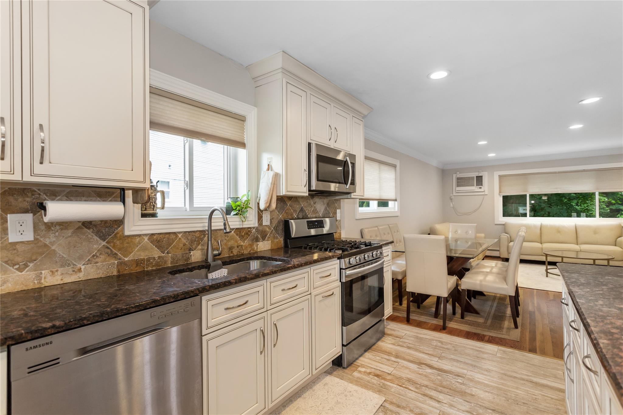 Single Family Lonergan  Rockland County, NY 10901, MLS-884647-9