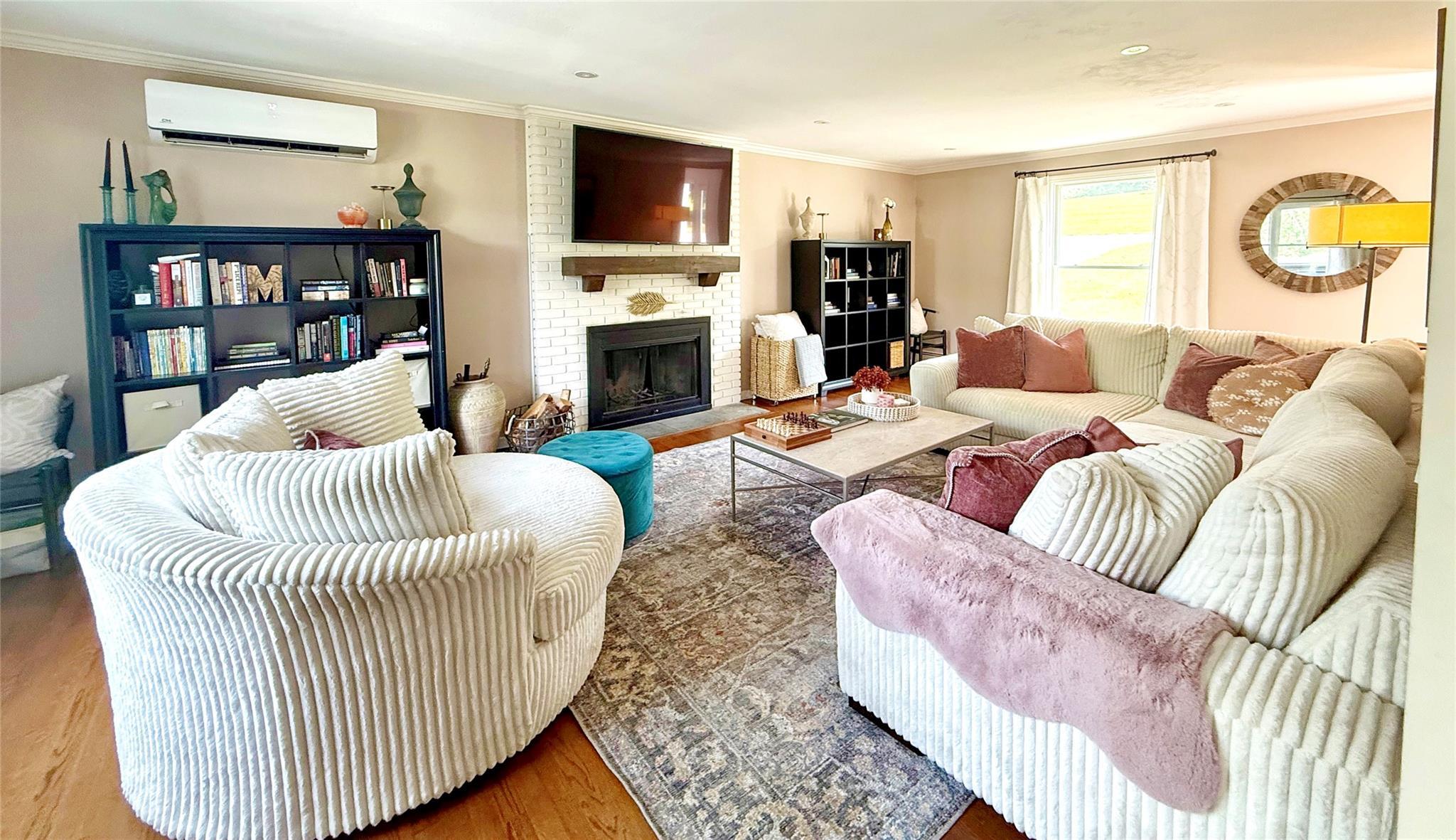 Single Family High Point  Dutchess County, NY 12603, MLS-884650-16