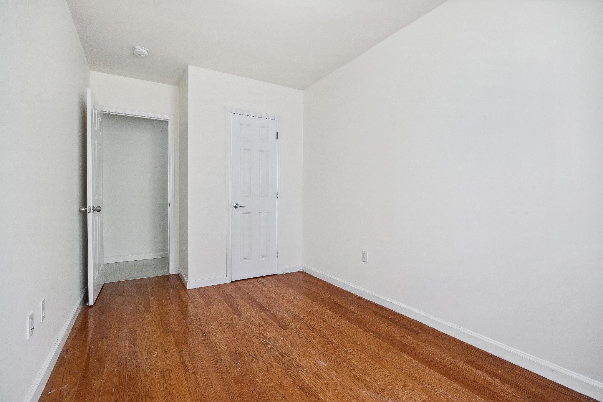 Single Family 160th  Queens, NY 11358, MLS-884697-19