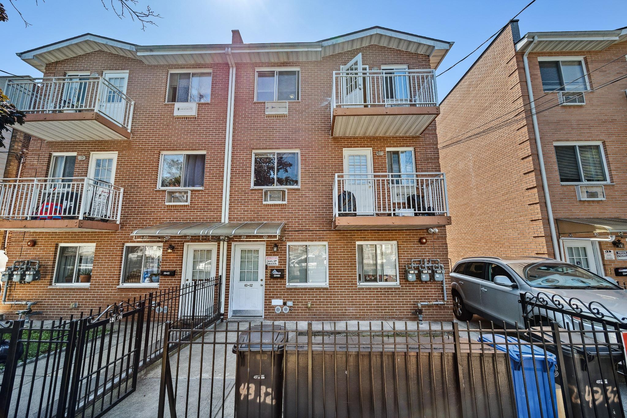 Single Family 160th  Queens, NY 11358, MLS-884697-2