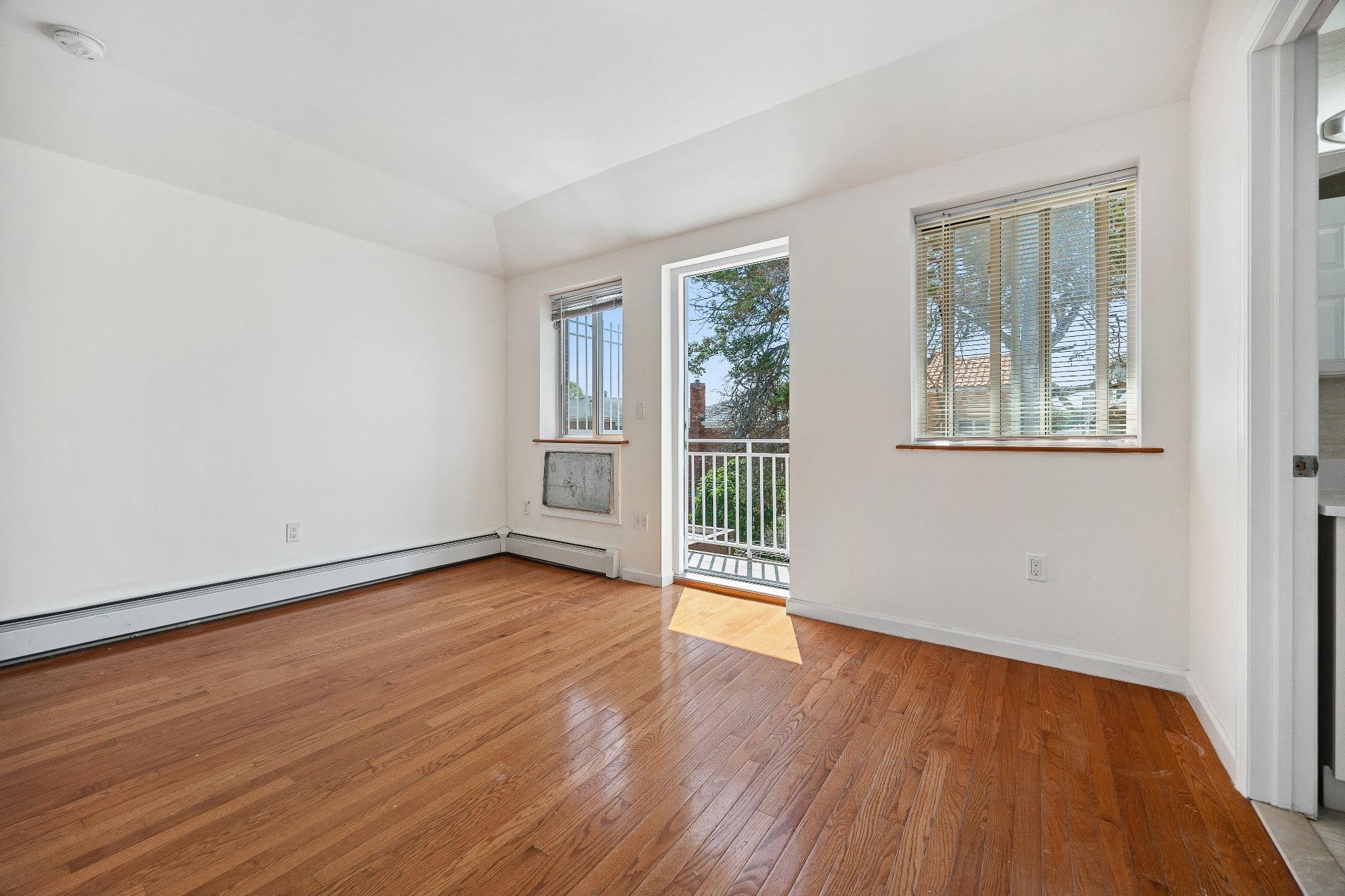 Single Family 160th  Queens, NY 11358, MLS-884697-20