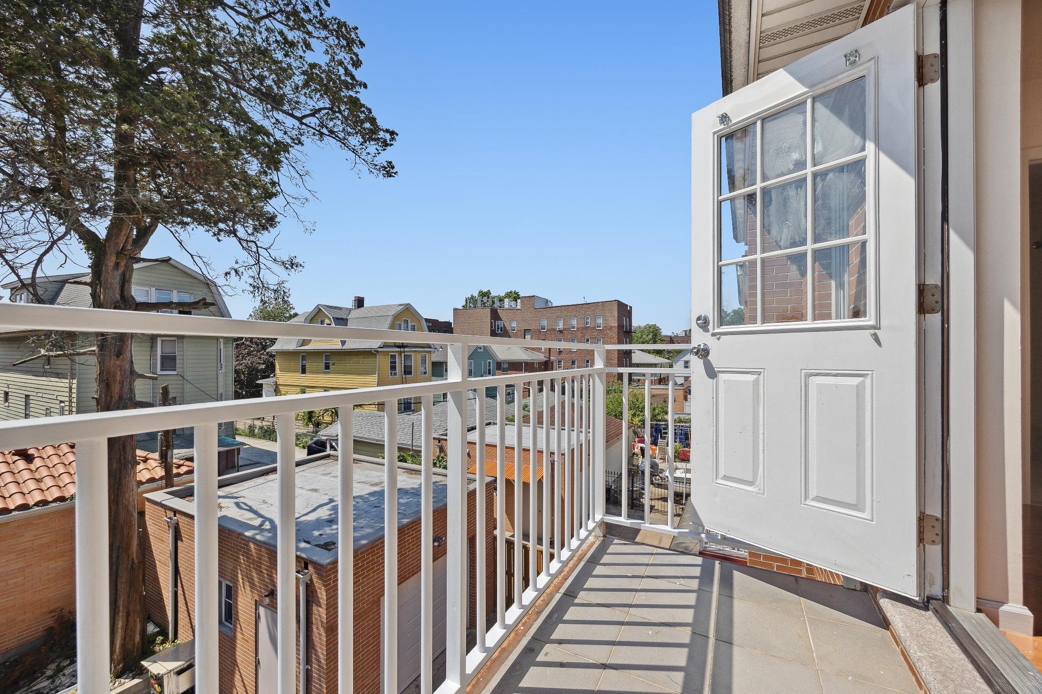 Single Family 160th  Queens, NY 11358, MLS-884697-23