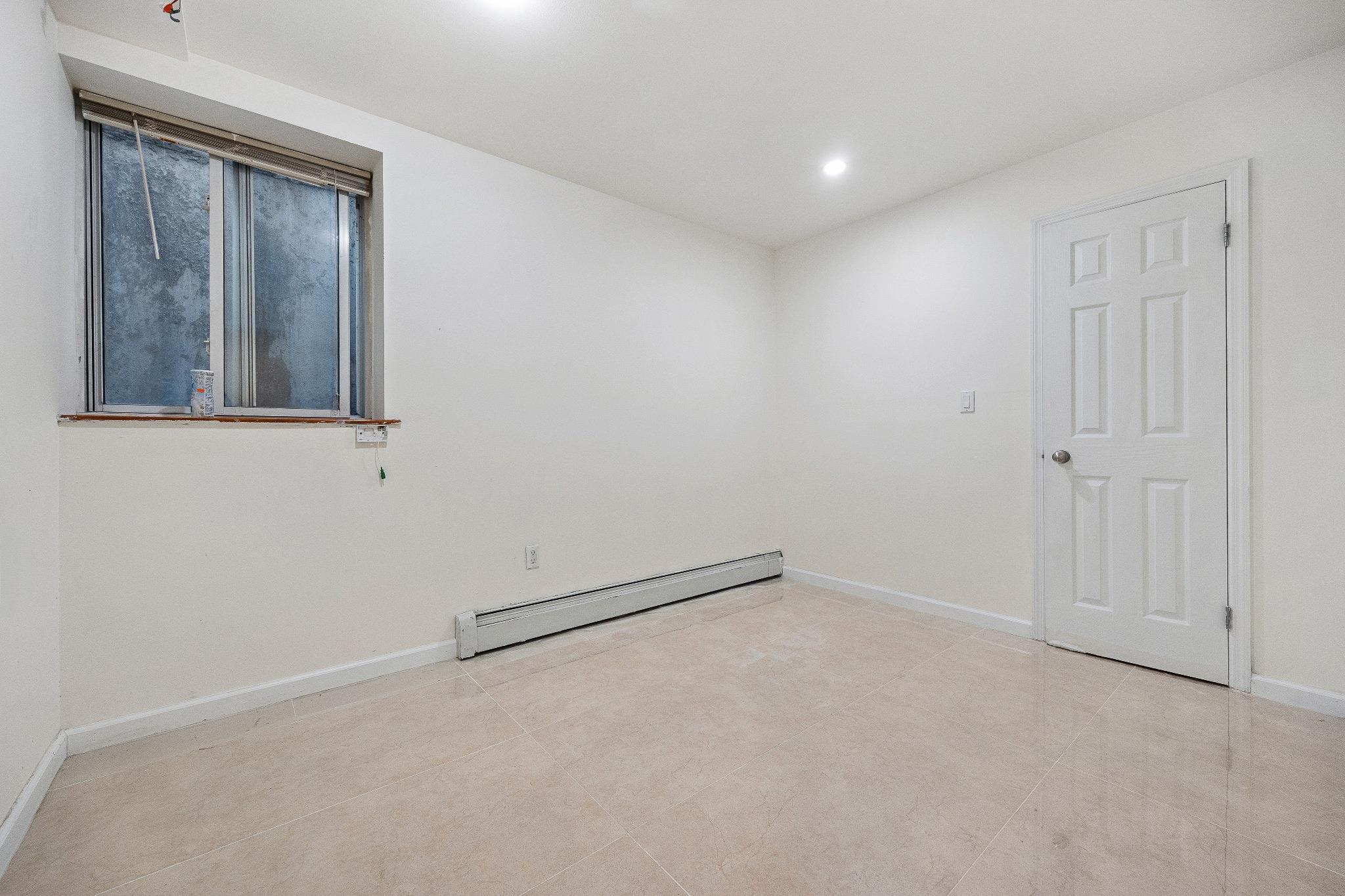 Single Family 160th  Queens, NY 11358, MLS-884697-25
