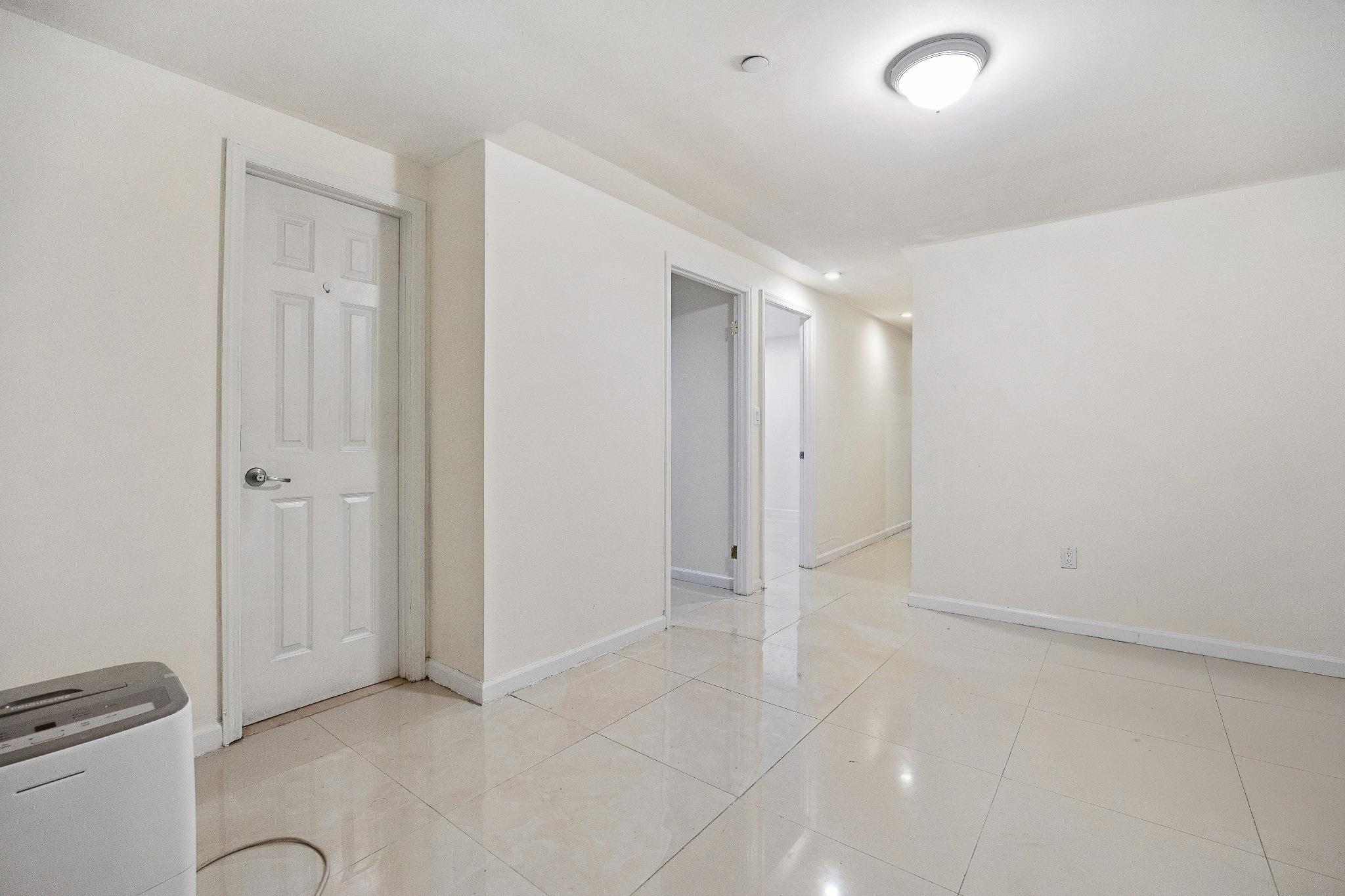 Single Family 160th  Queens, NY 11358, MLS-884697-26