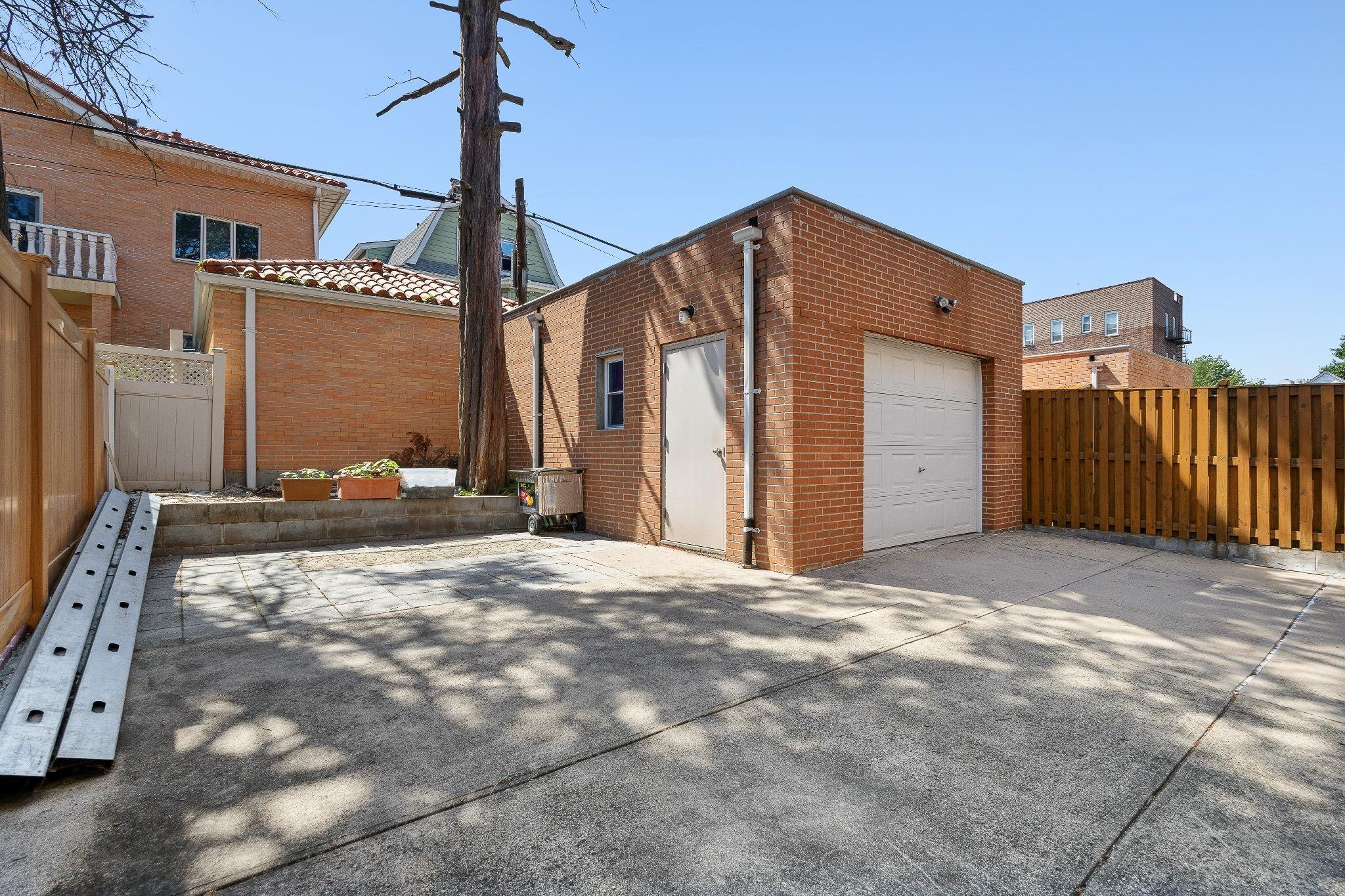 Single Family 160th  Queens, NY 11358, MLS-884697-29
