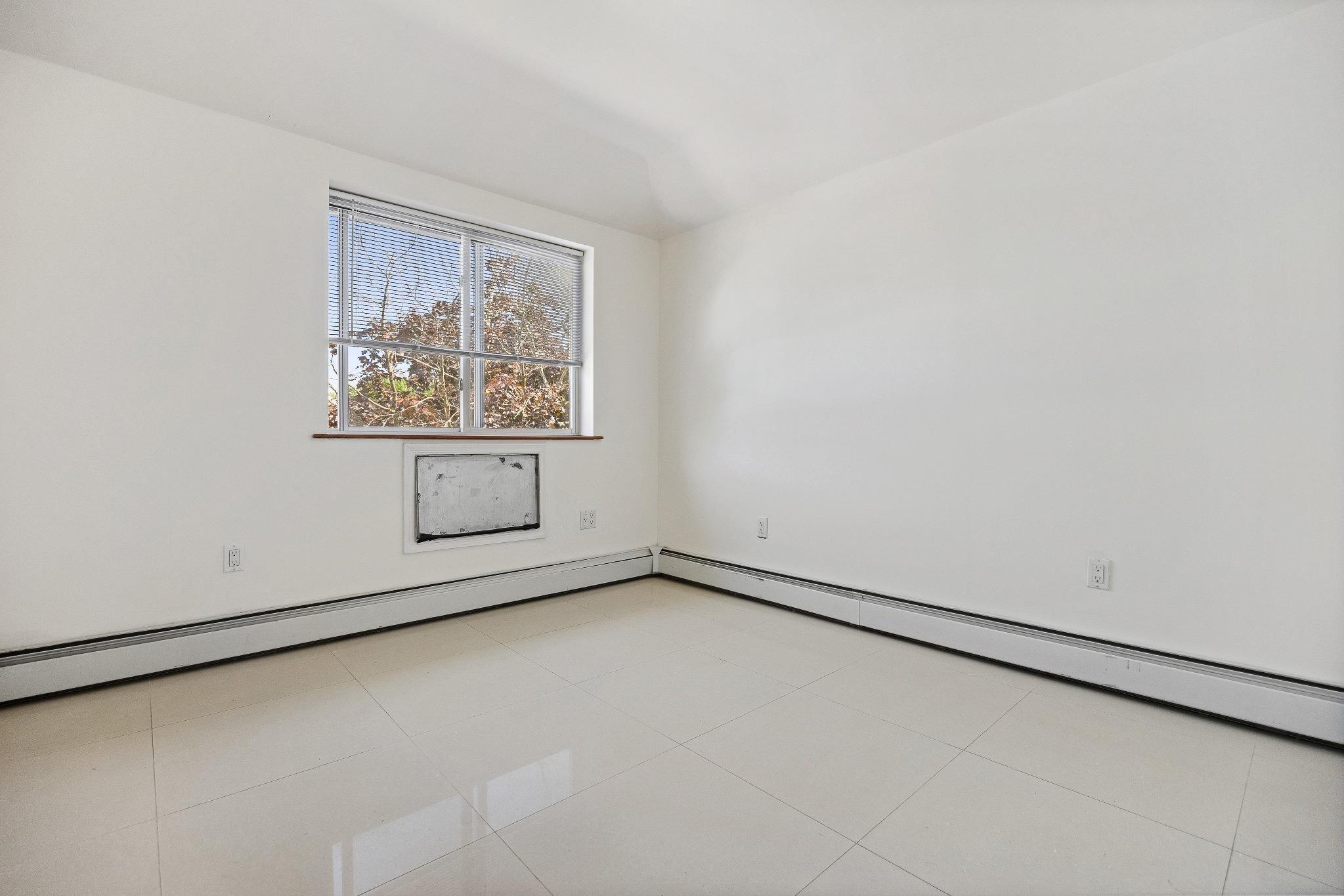 Single Family 160th  Queens, NY 11358, MLS-884697-7