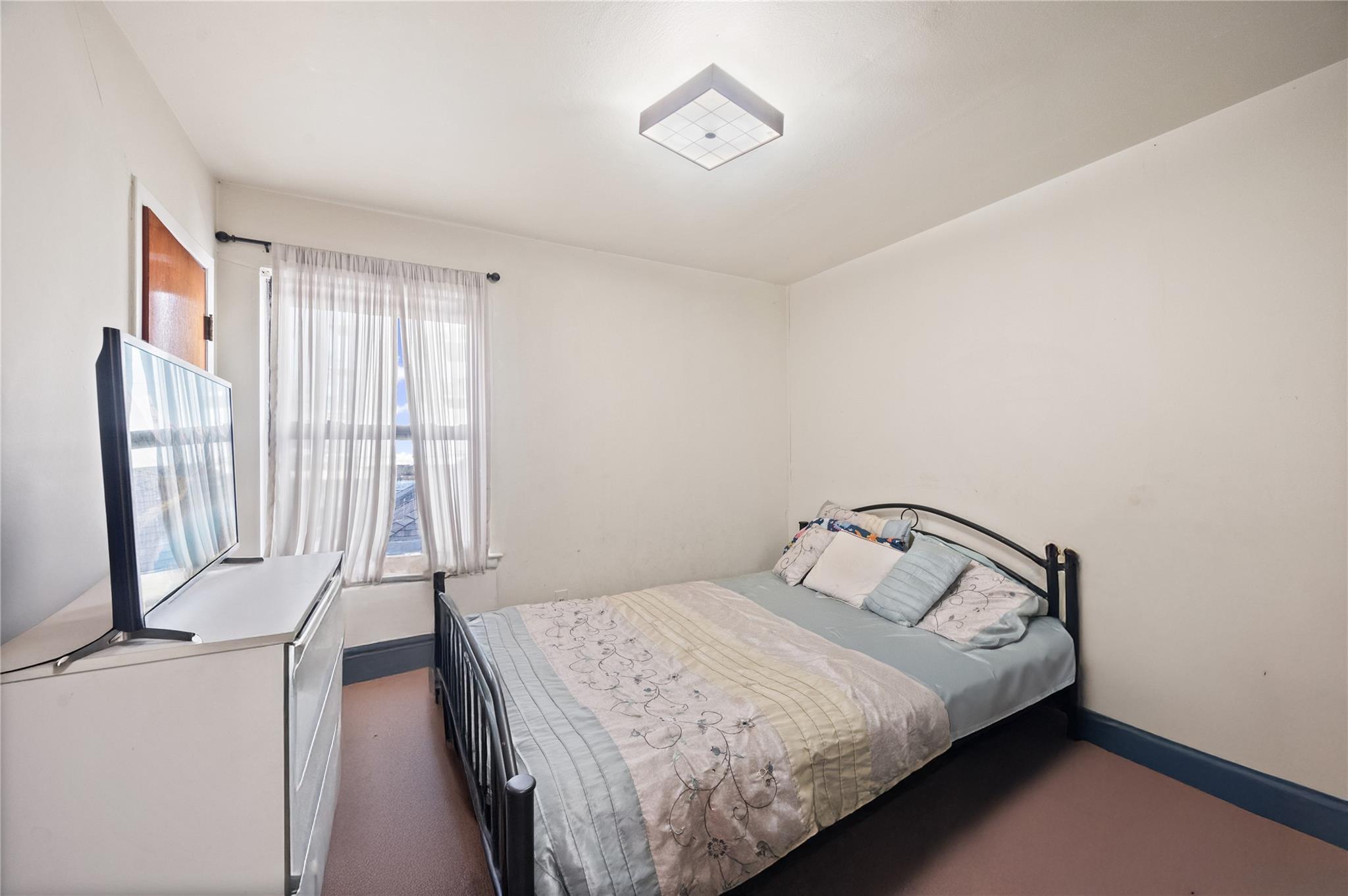 Single Family Smedley  Queens, NY 11435, MLS-884739-12