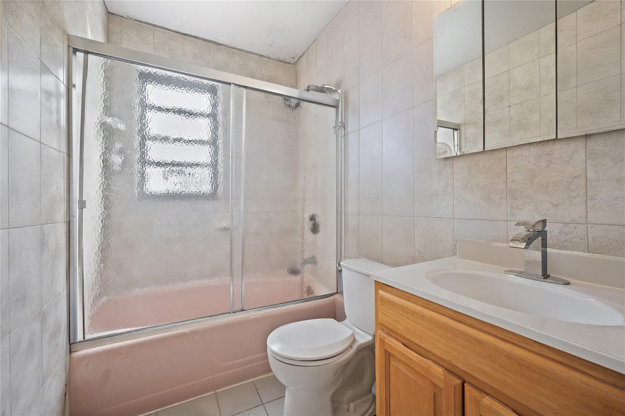 Single Family Smedley  Queens, NY 11435, MLS-884739-28
