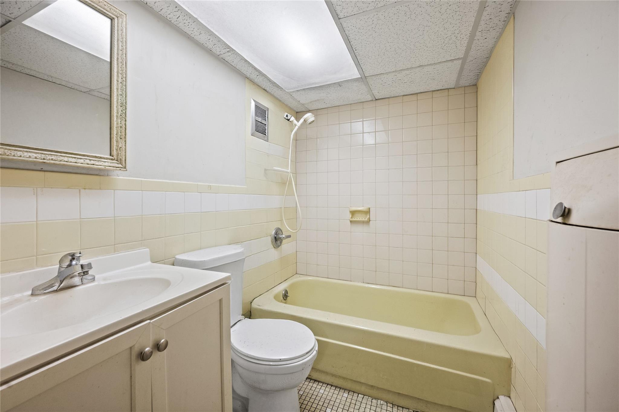 Single Family Smedley  Queens, NY 11435, MLS-884739-41