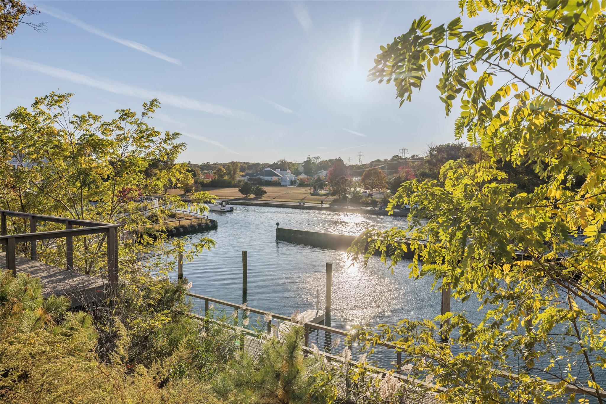 Condo Old Boathouse  Suffolk County, NY 11946, MLS-884740-14