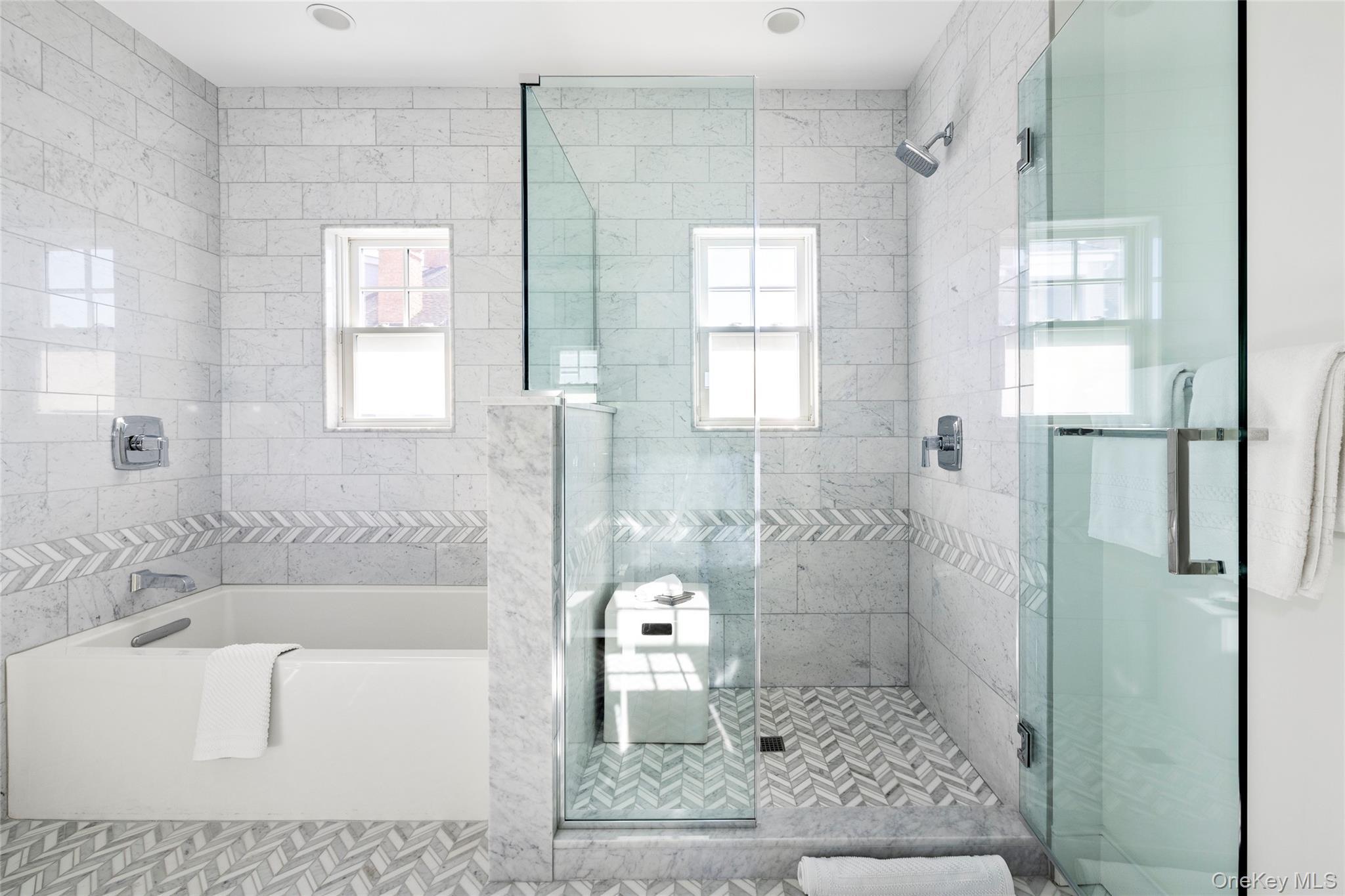 Condo Old Boathouse  Suffolk County, NY 11946, MLS-884763-14