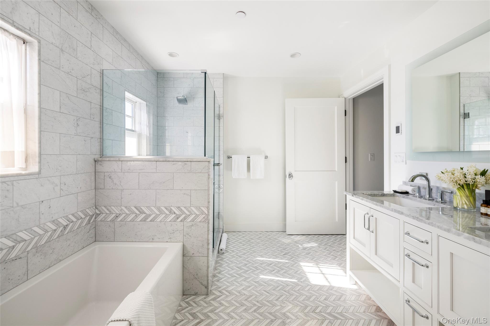 Condo Old Boathouse  Suffolk County, NY 11946, MLS-884763-9