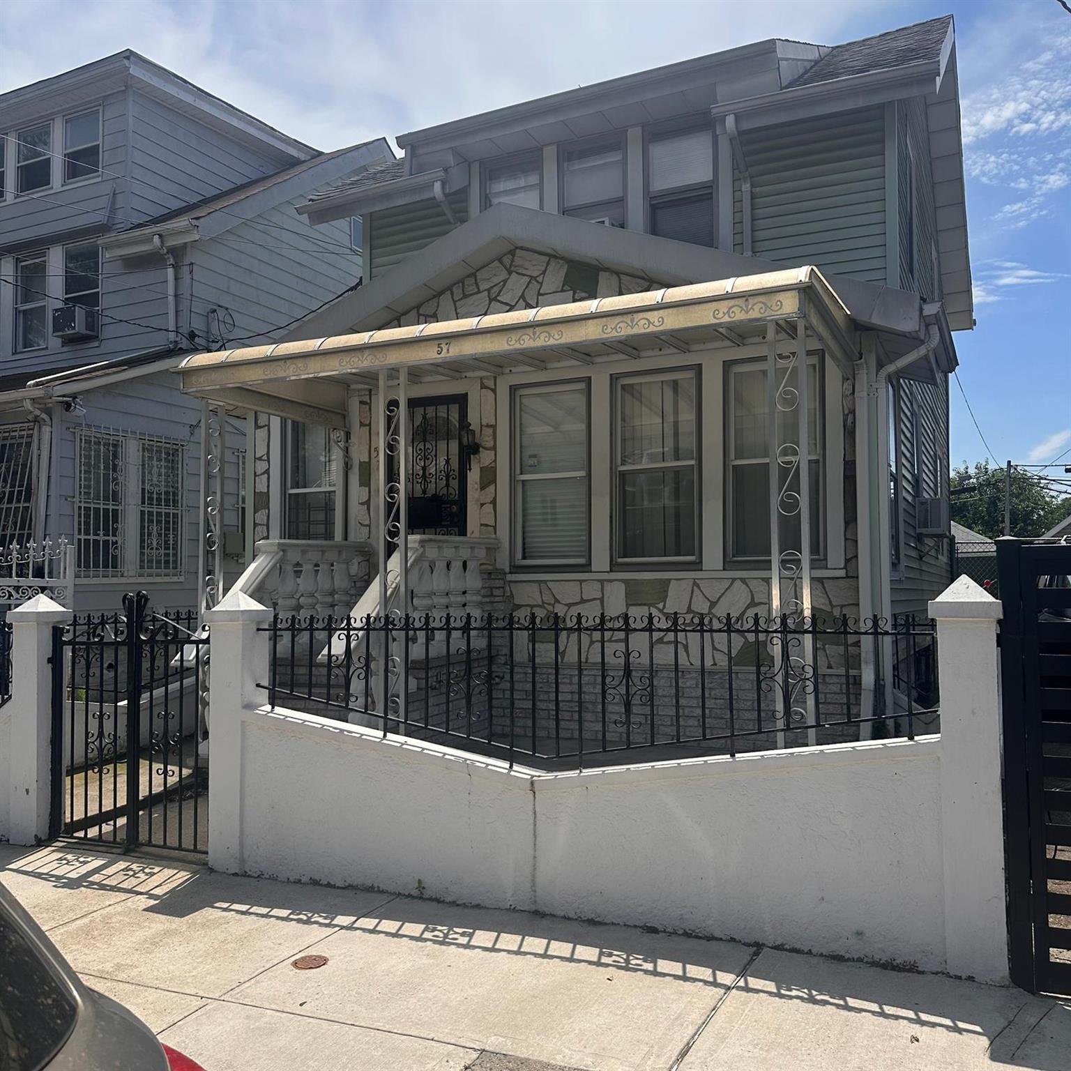 Single Family Bulwer  Brooklyn, NY 11207, MLS-884781-23