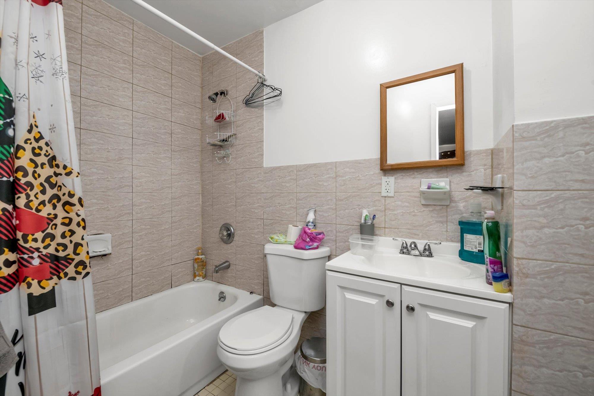 Single Family Van Cleef  Queens, NY 11368, MLS-884828-7