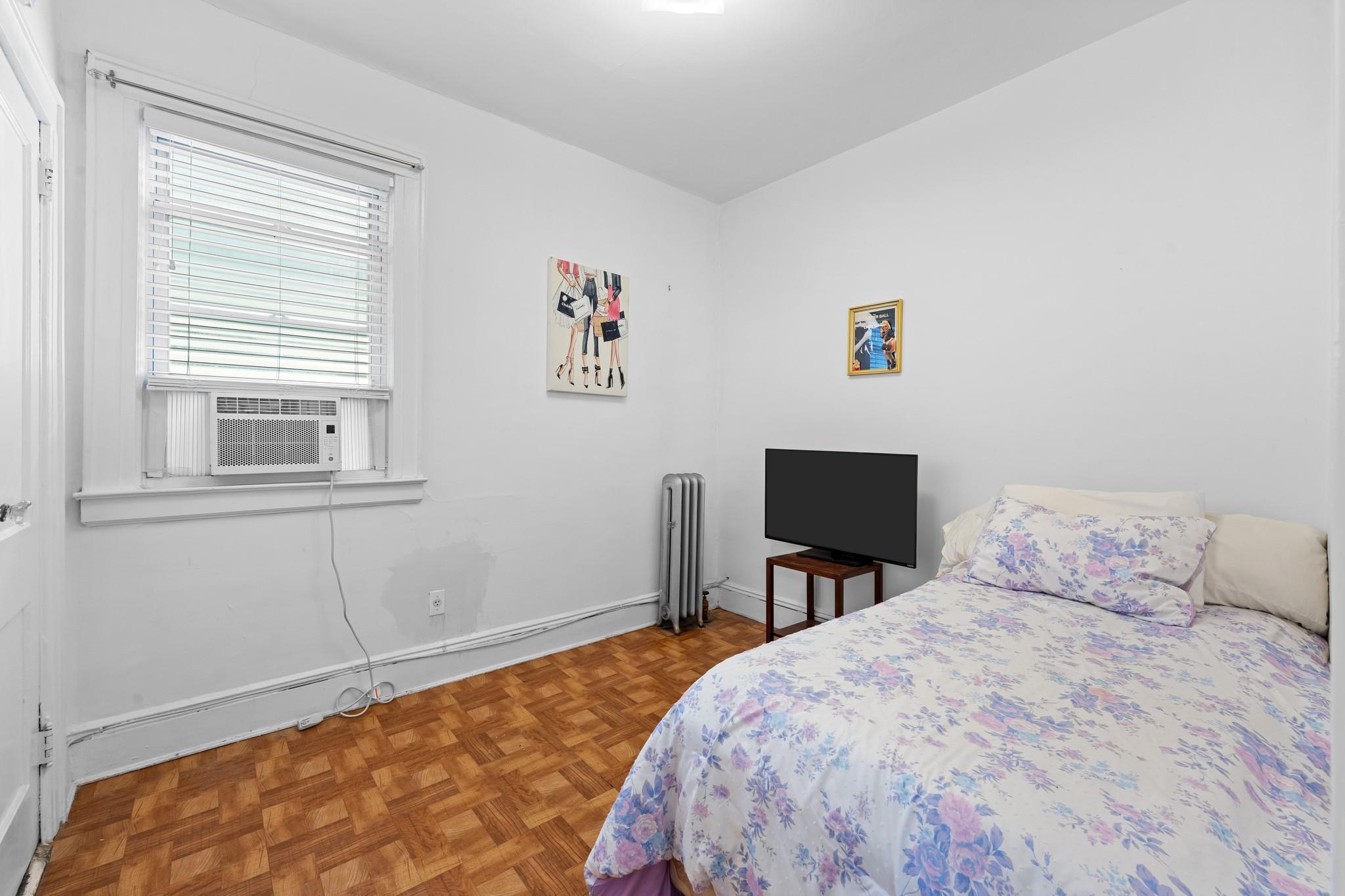 Single Family 94th  Queens, NY 11369, MLS-884846-3
