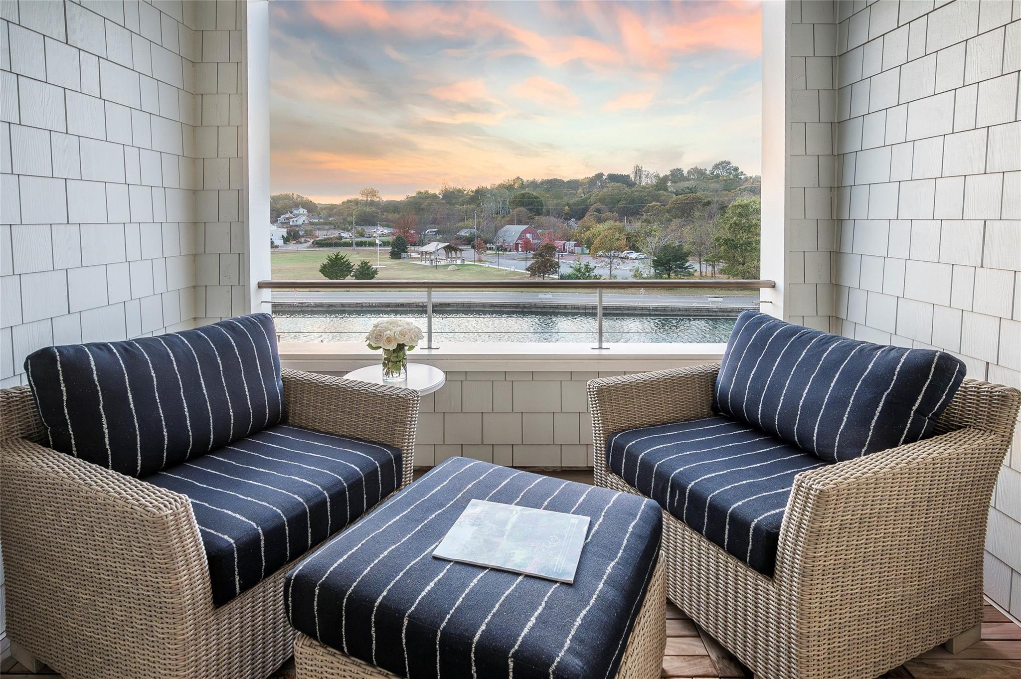 Condo Old Boathouse  Suffolk County, NY 11946, MLS-884847-2